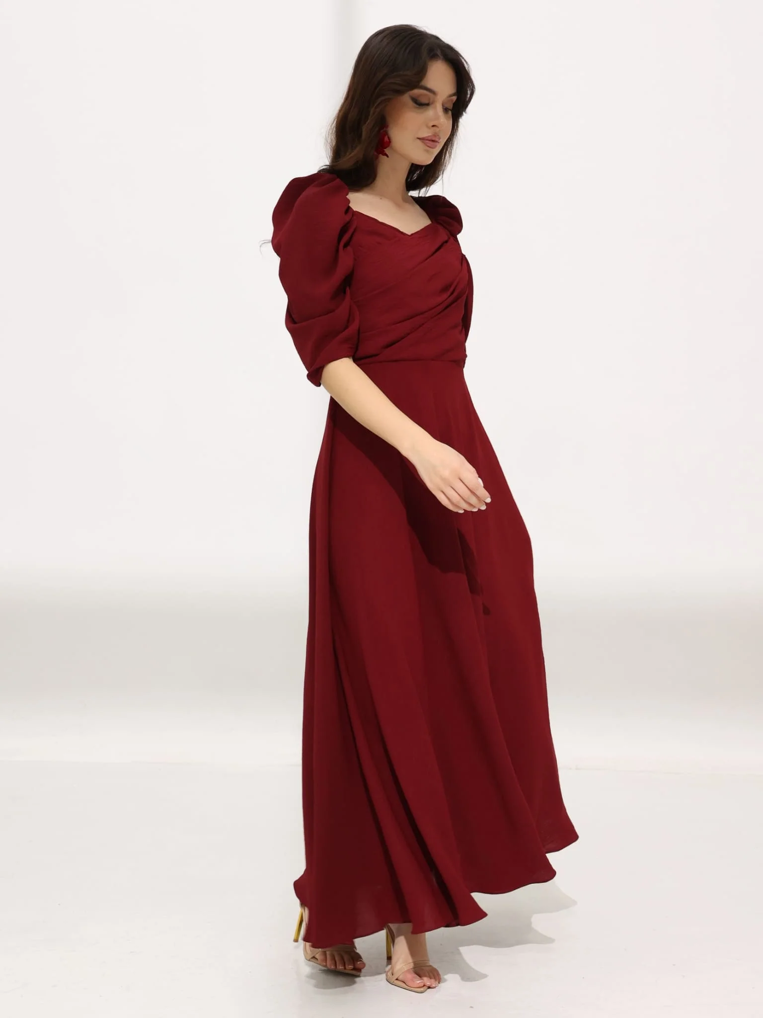 Aeliya Textured Maroon Pleated Dress - Image 8