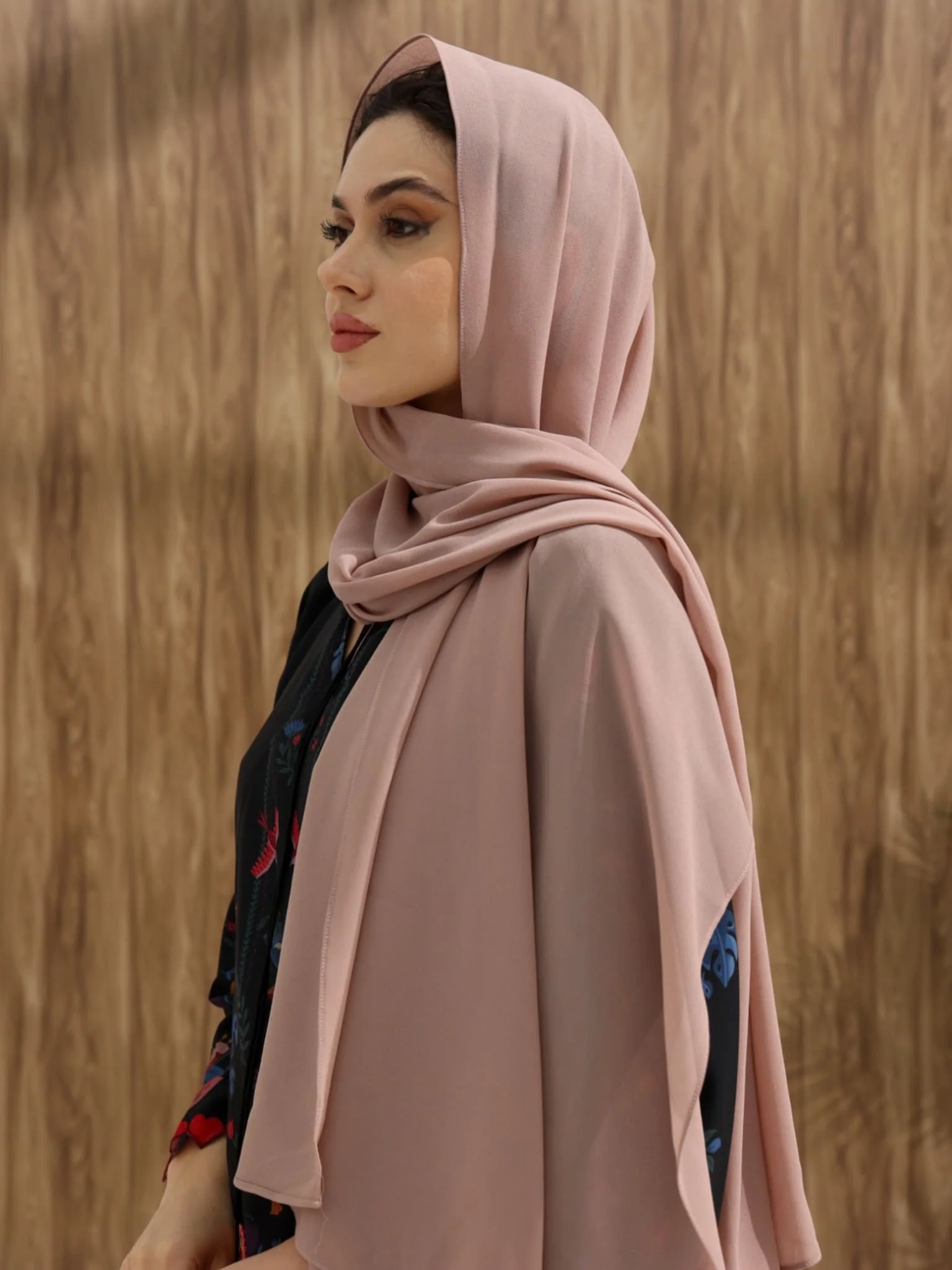 Ainsley Beige Chiffon Stole - Image 2