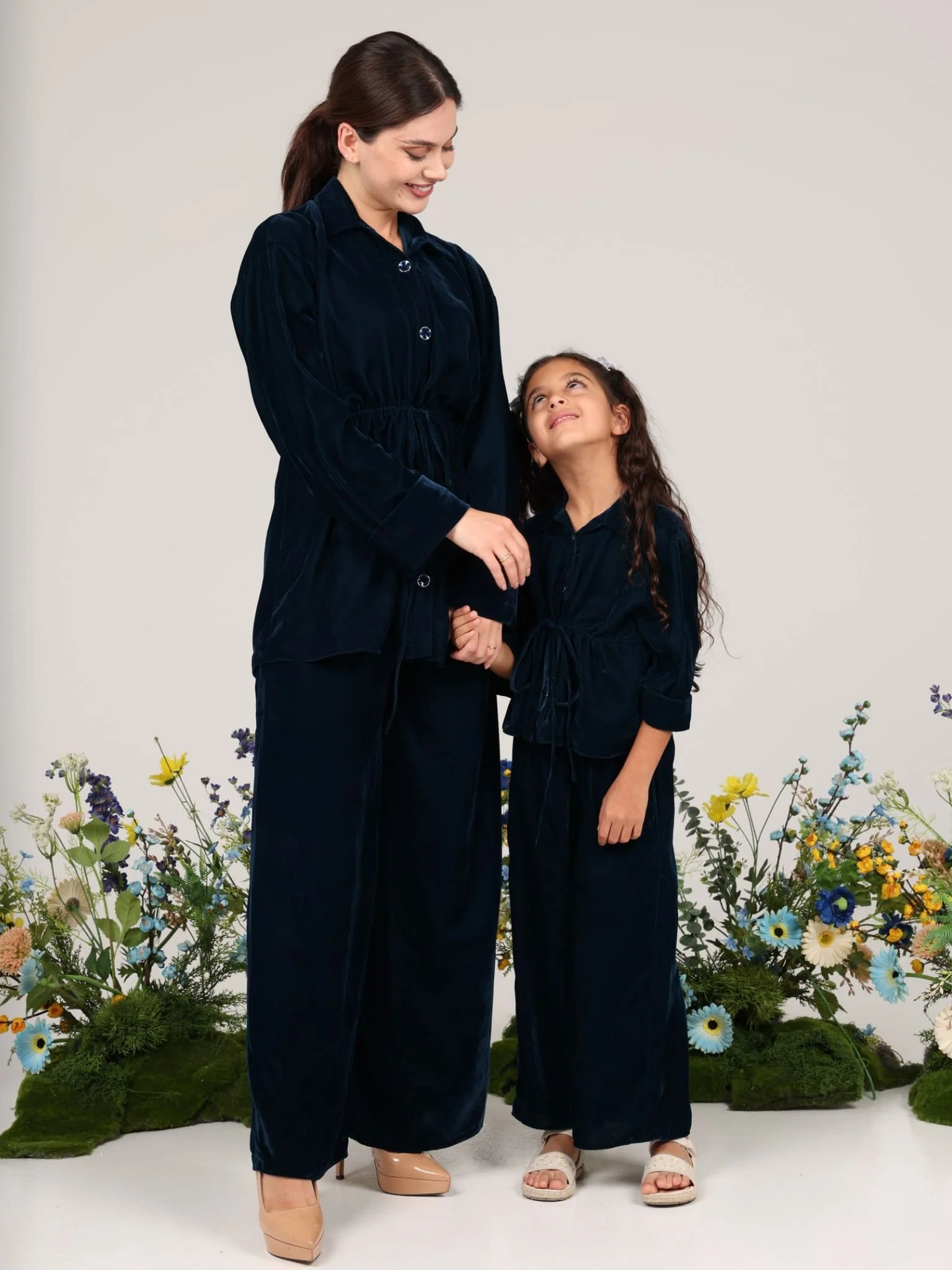 Anthea Blue Velvet Co Ord Set - Image 4
