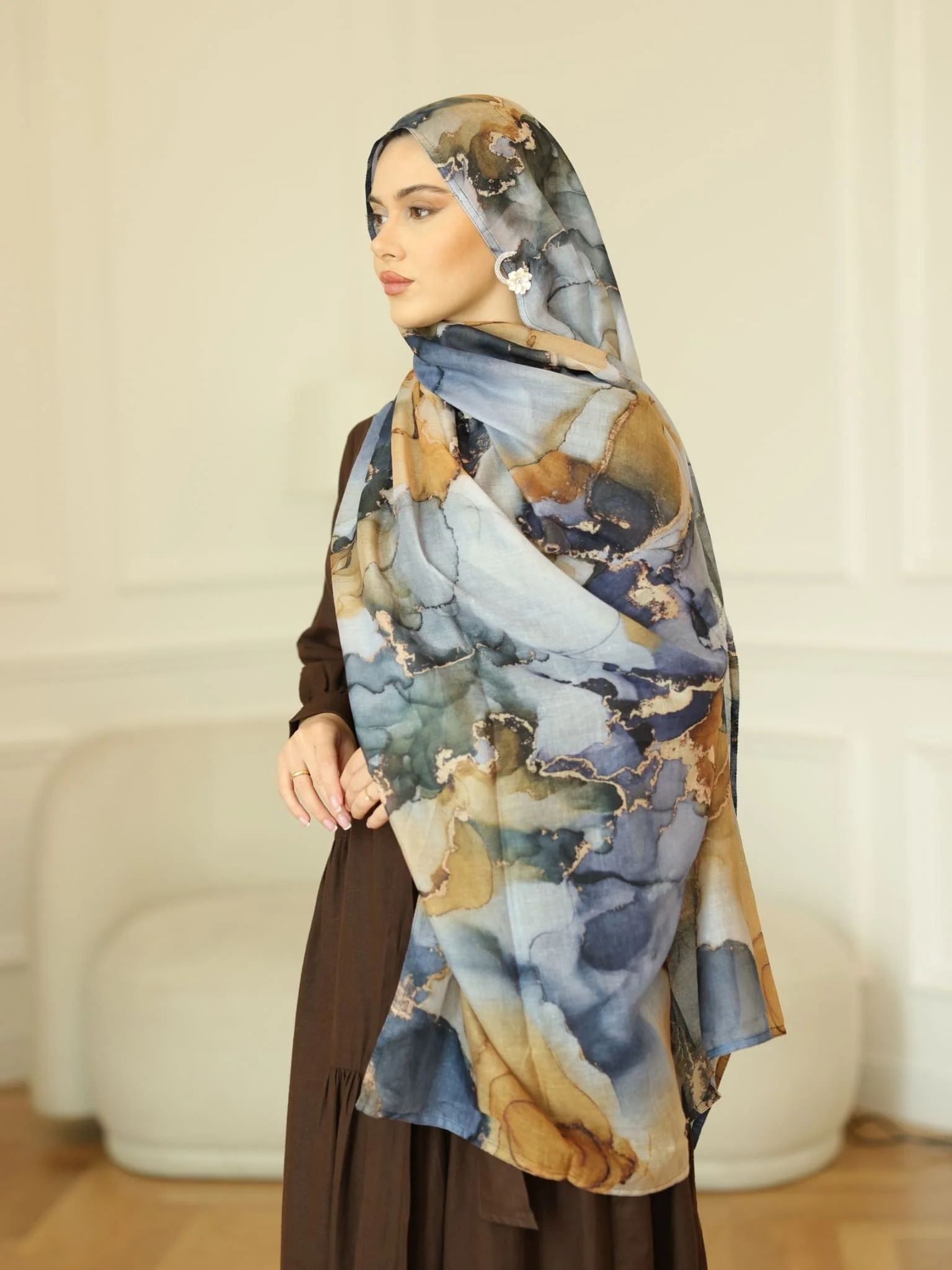 Ash Marble Printed Hijab - Image 3