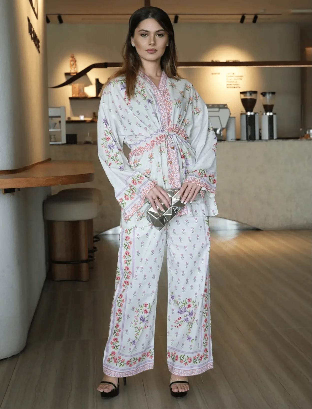 Bargello Cross Print Co Ord Set - Image 3