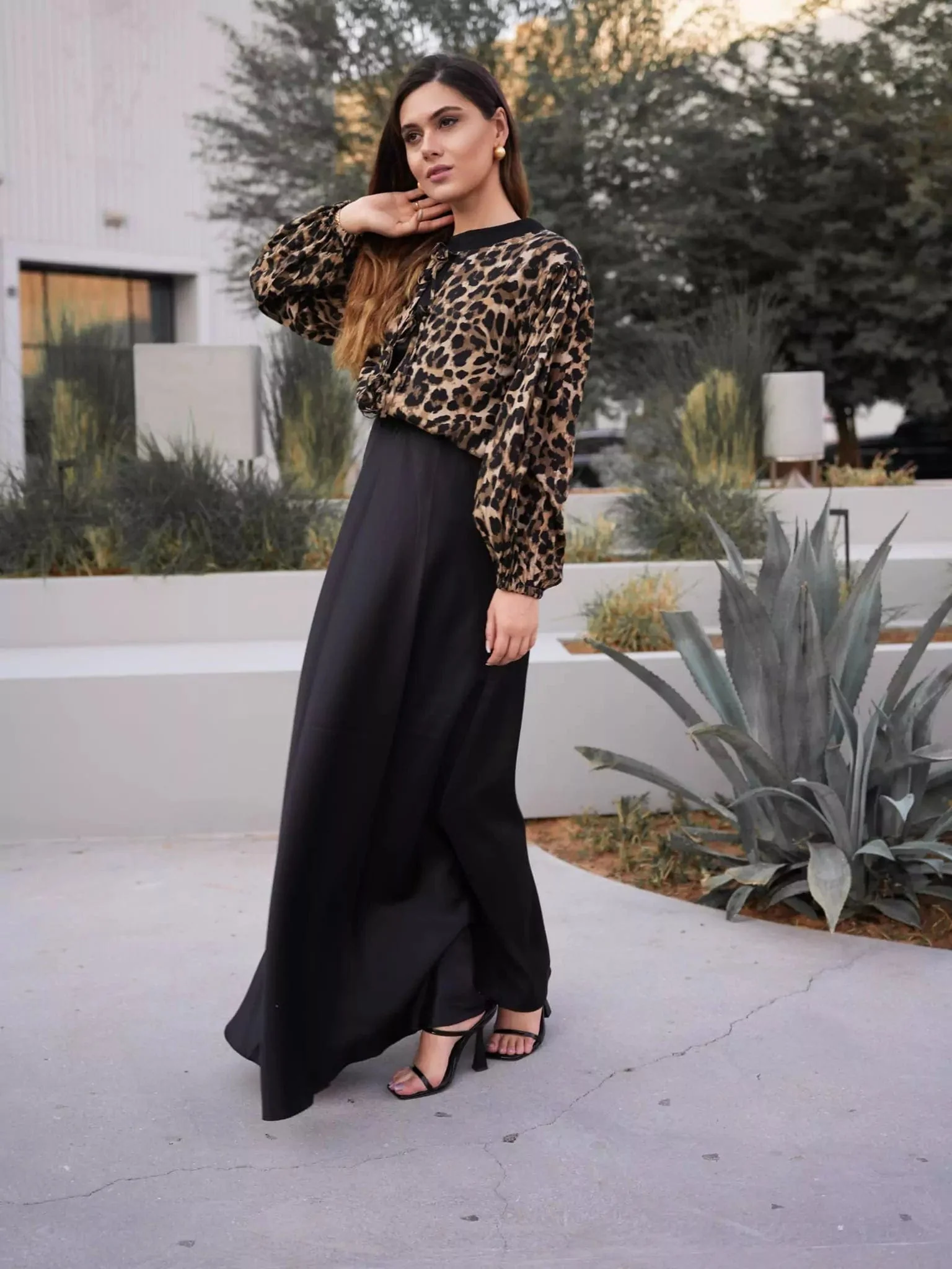 Black Silk Seamless Skirt - Image 10
