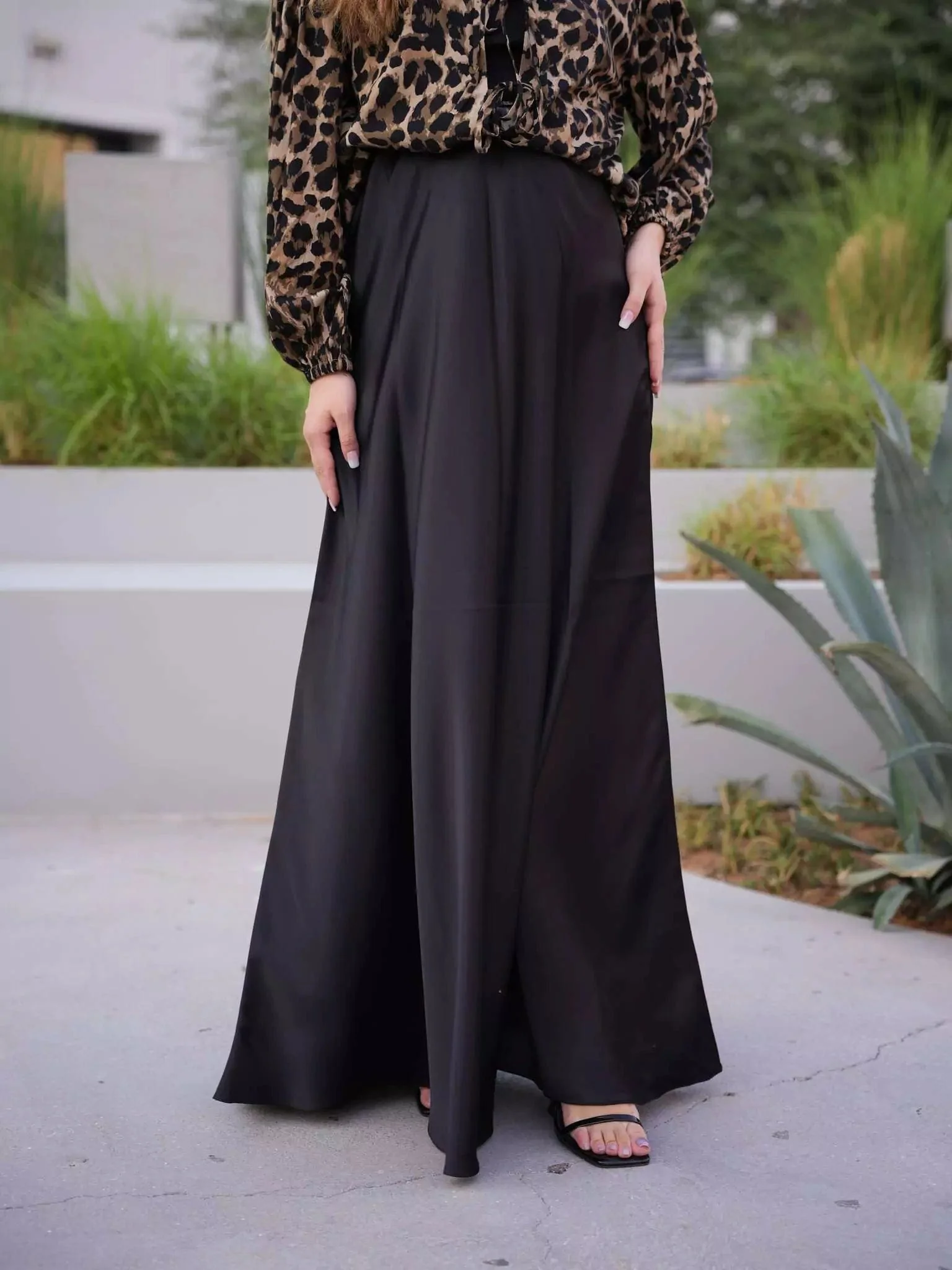 Black Silk Seamless Skirt - Image 5