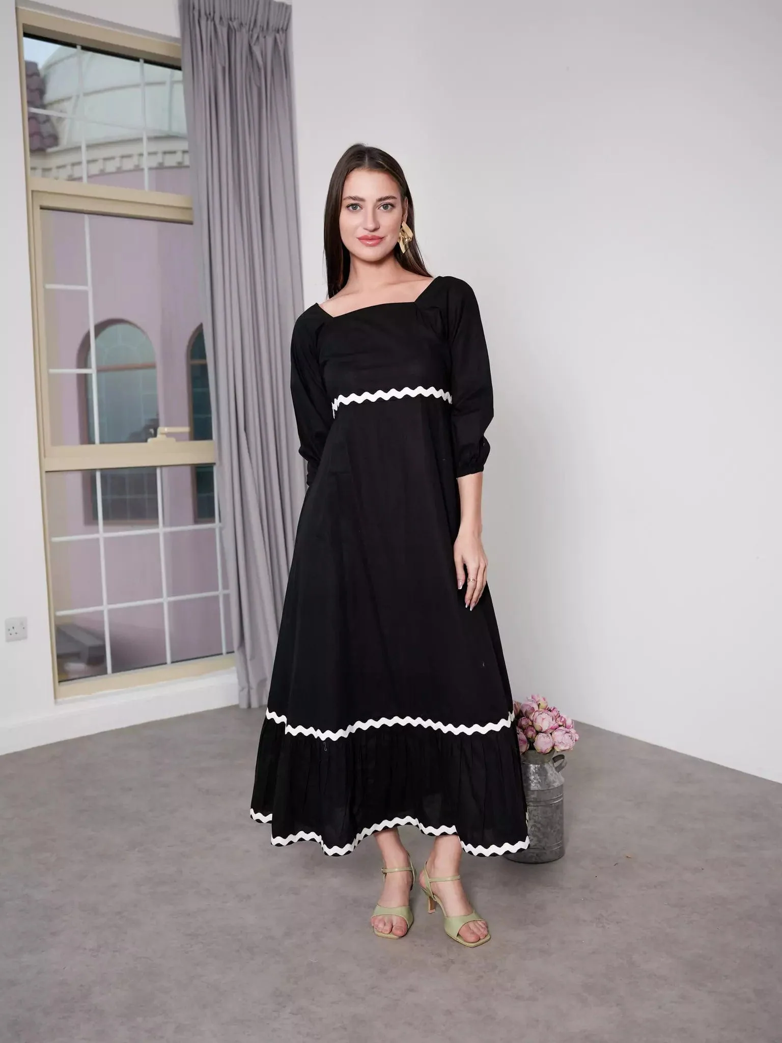 Black Swirl Long Dress