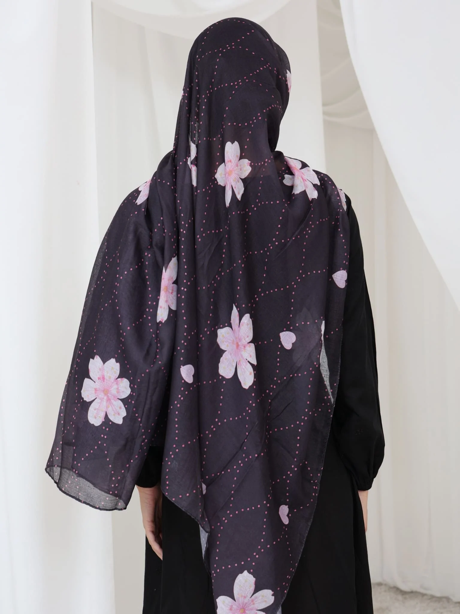 Breathable Tuscany Hijab/Stole - Image 3
