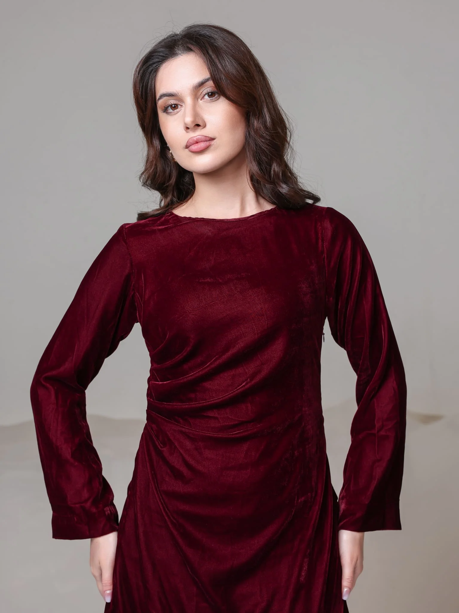 Calista Maroon Velvet Dress - Image 7