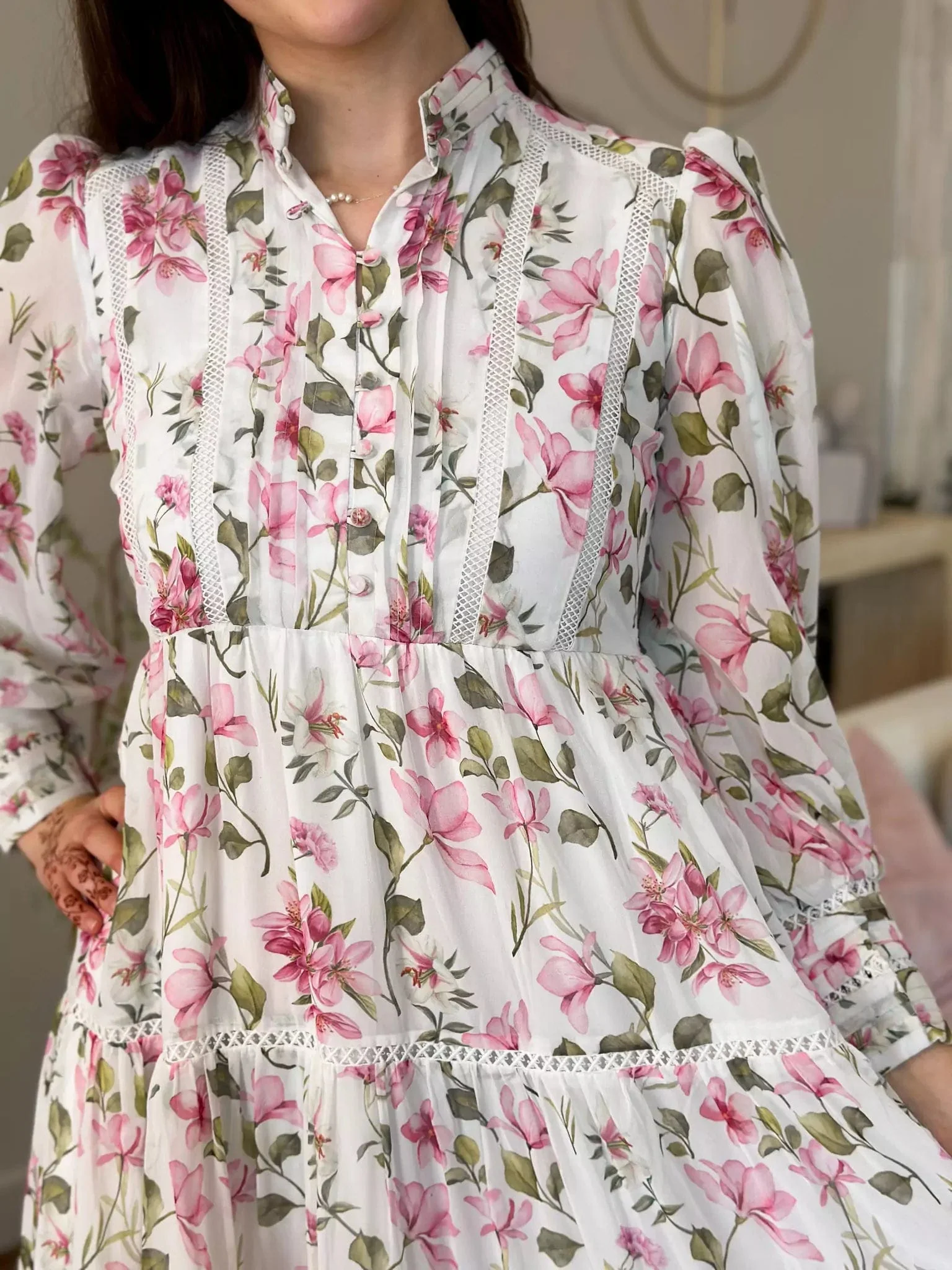 Calla Floral Lace Dress - Image 12