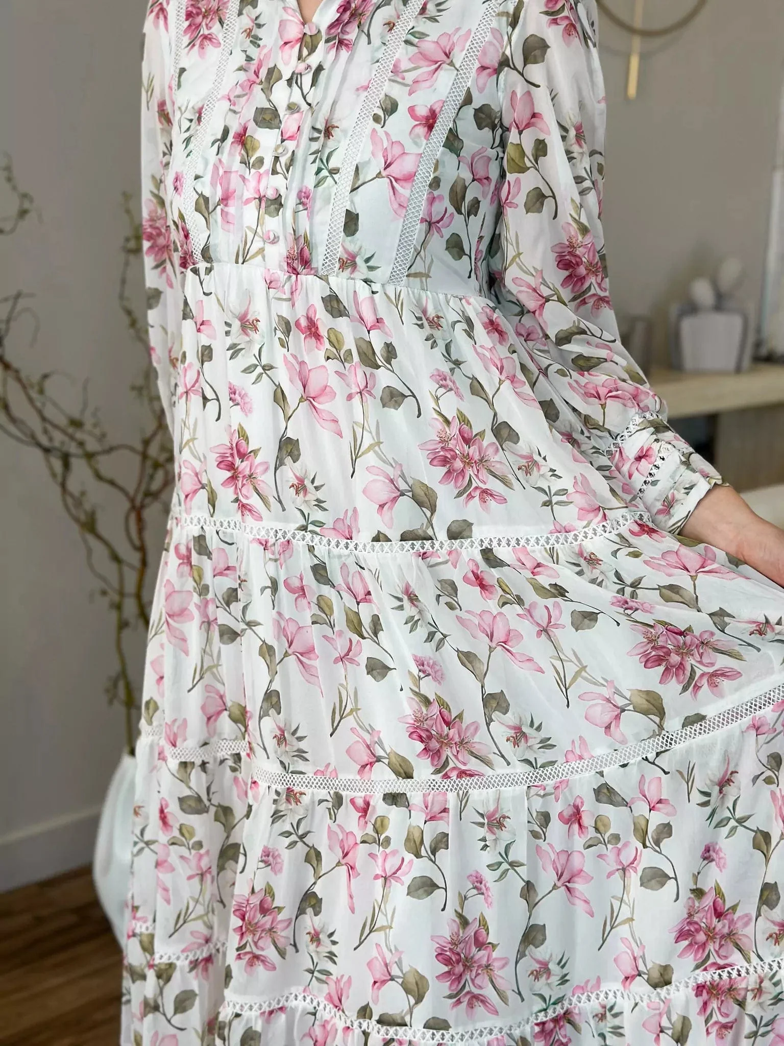 Calla Floral Lace Dress - Image 16