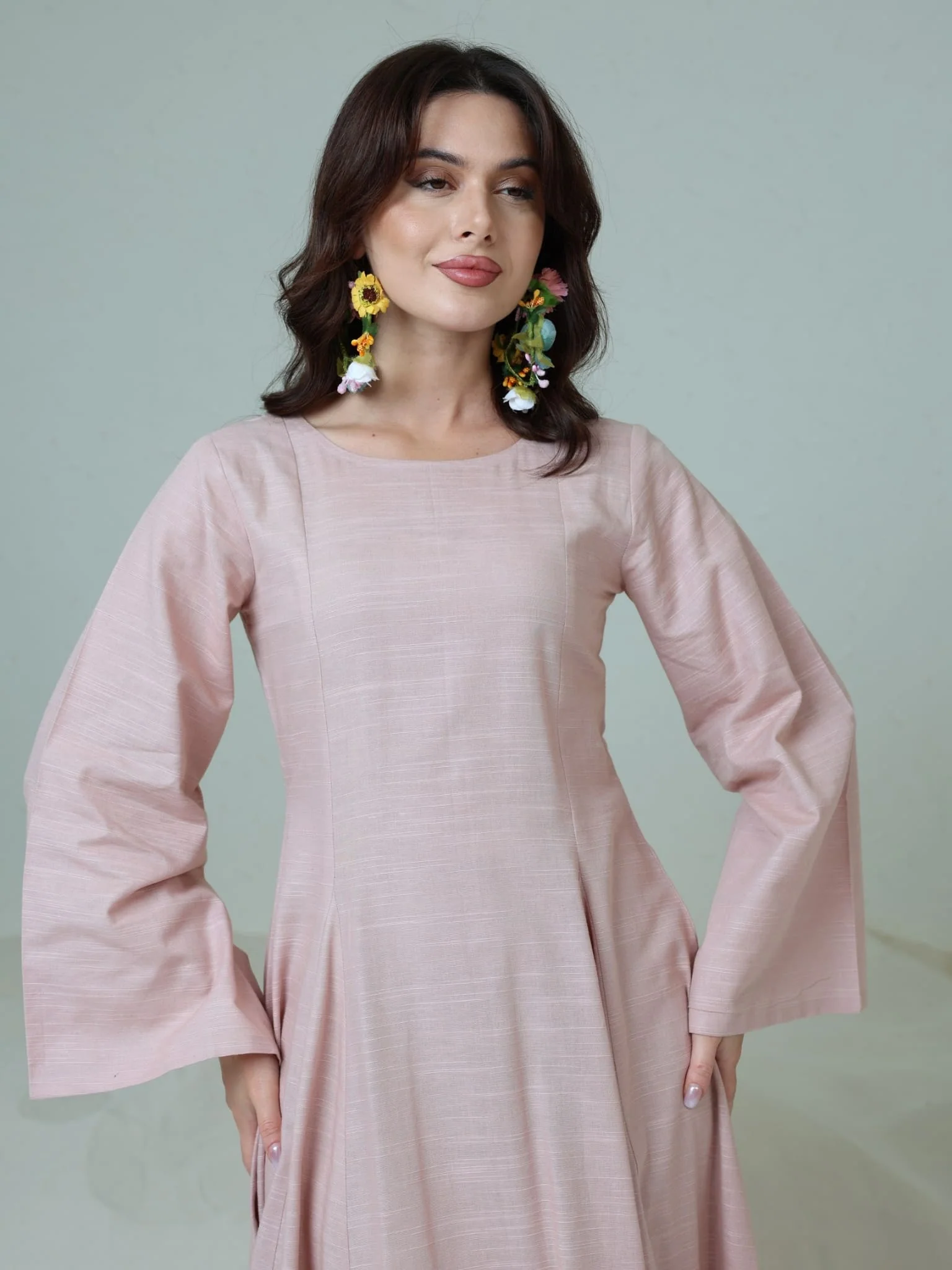 Corrina Peach Panel Dress With Brown Flower Belt - Image 2