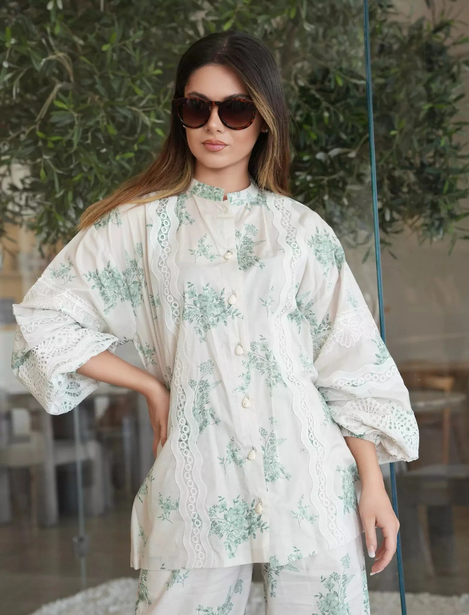 Diara Lace Co Ord Set - Image 8