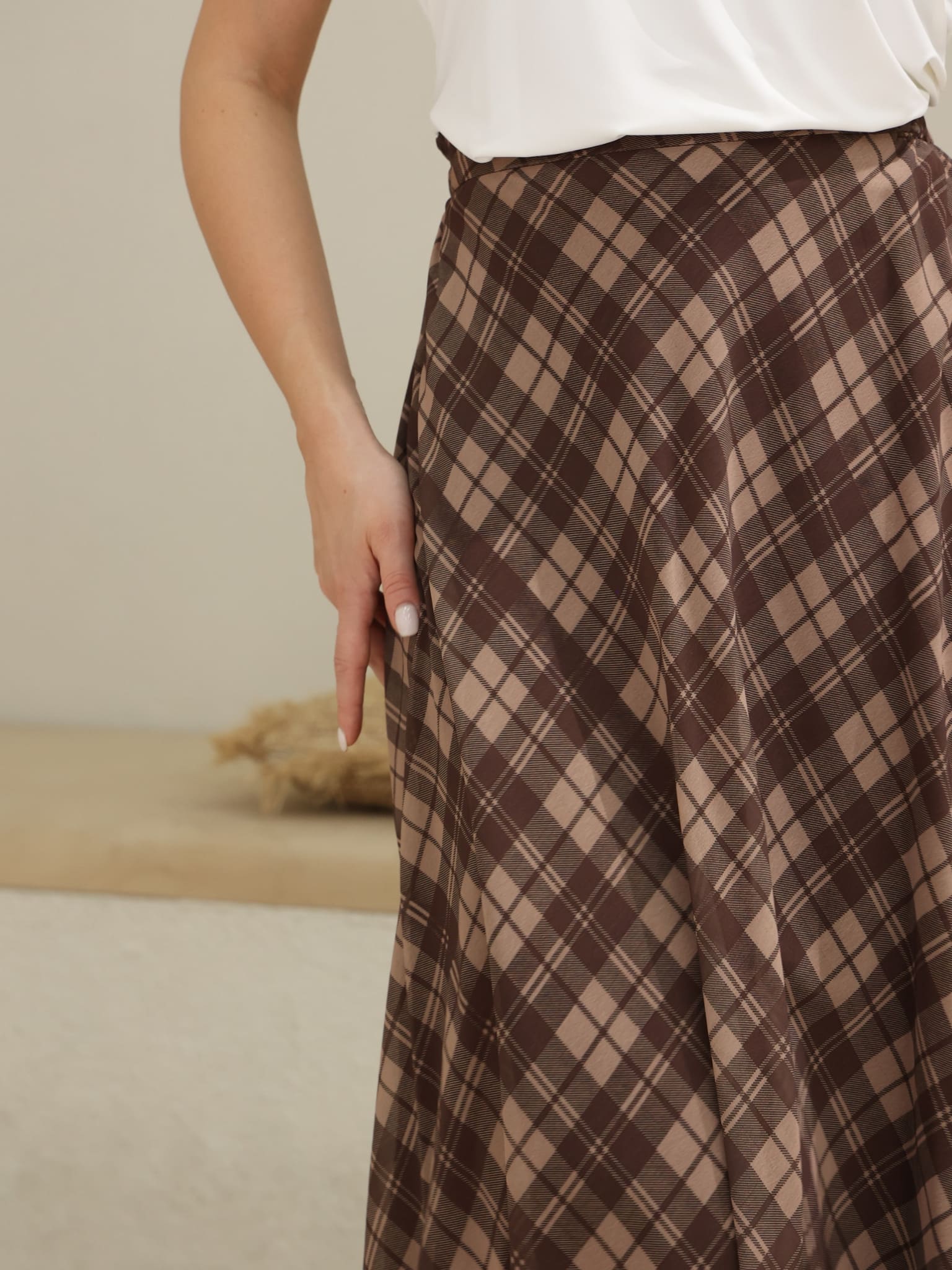 Eressa Checkered Skirt - Image 2