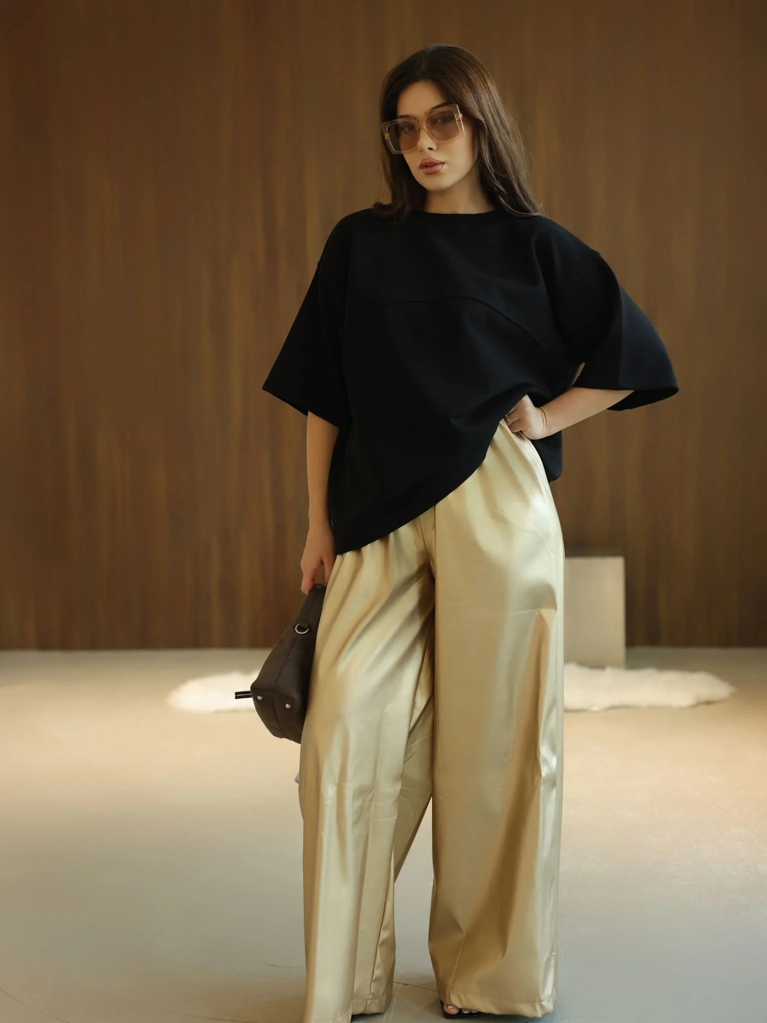 Flumie Black Drop Shoulder Shirt - Image 7