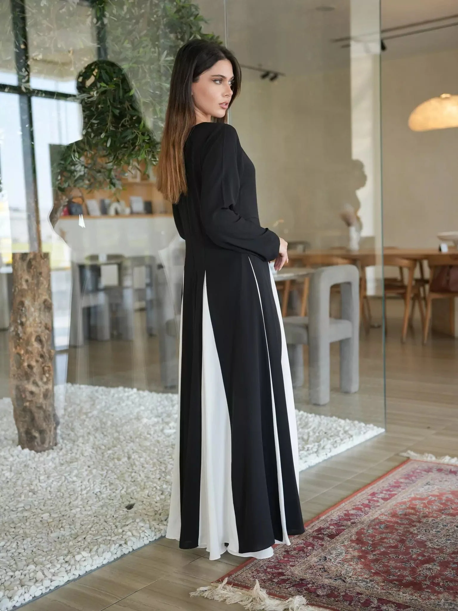 Fossor Black And White Dress - Image 10
