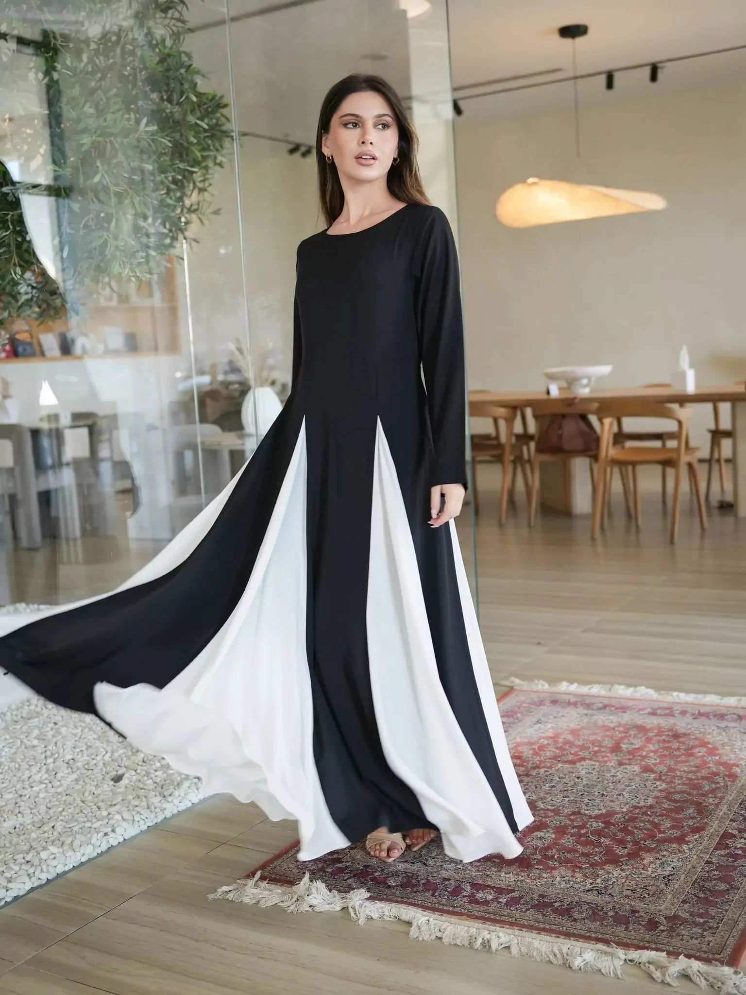 Fossor Black And White Dress - Image 9