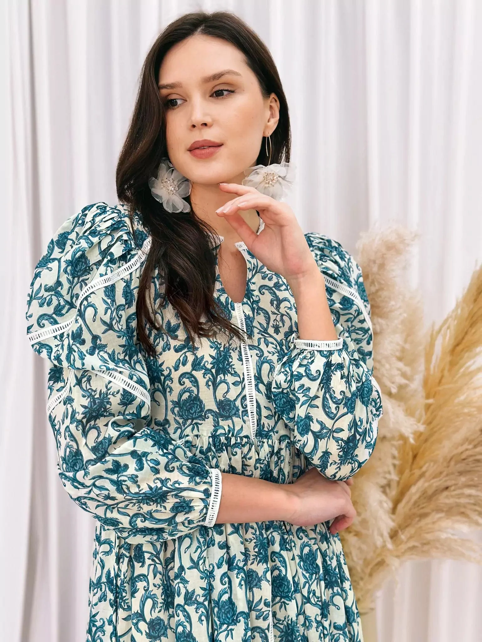 French Flora Lace Long Dress - Image 12
