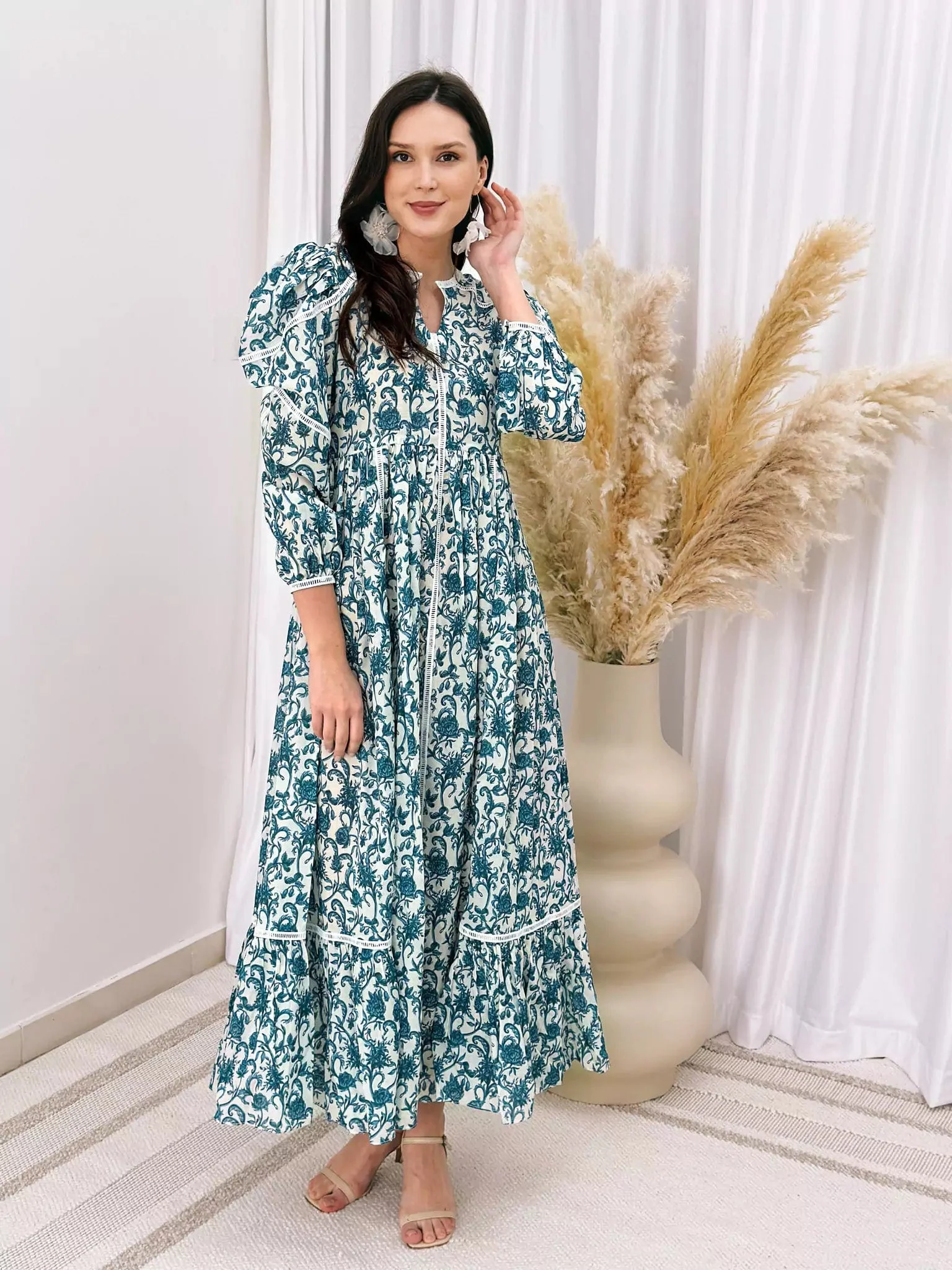 French Flora Lace Long Dress - Image 8