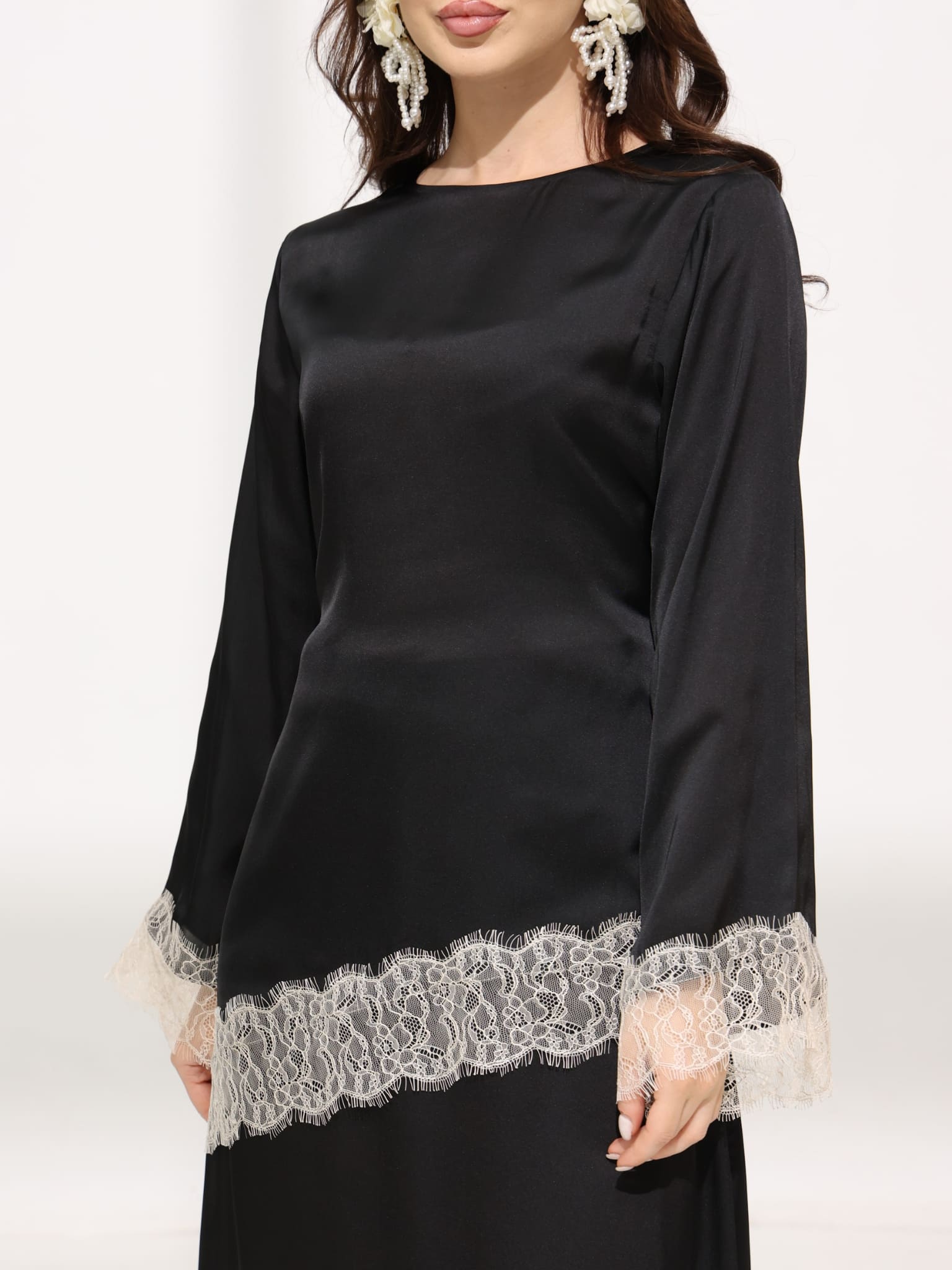 Harlyn Black And Cream Lace Shirt - Image 2