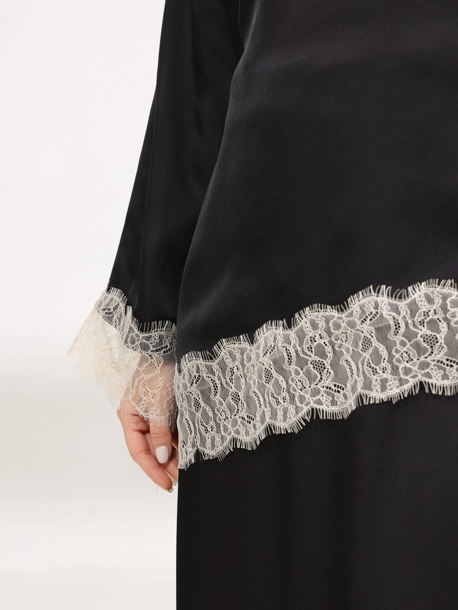 Harlyn Black And Cream Lace Shirt - Image 5