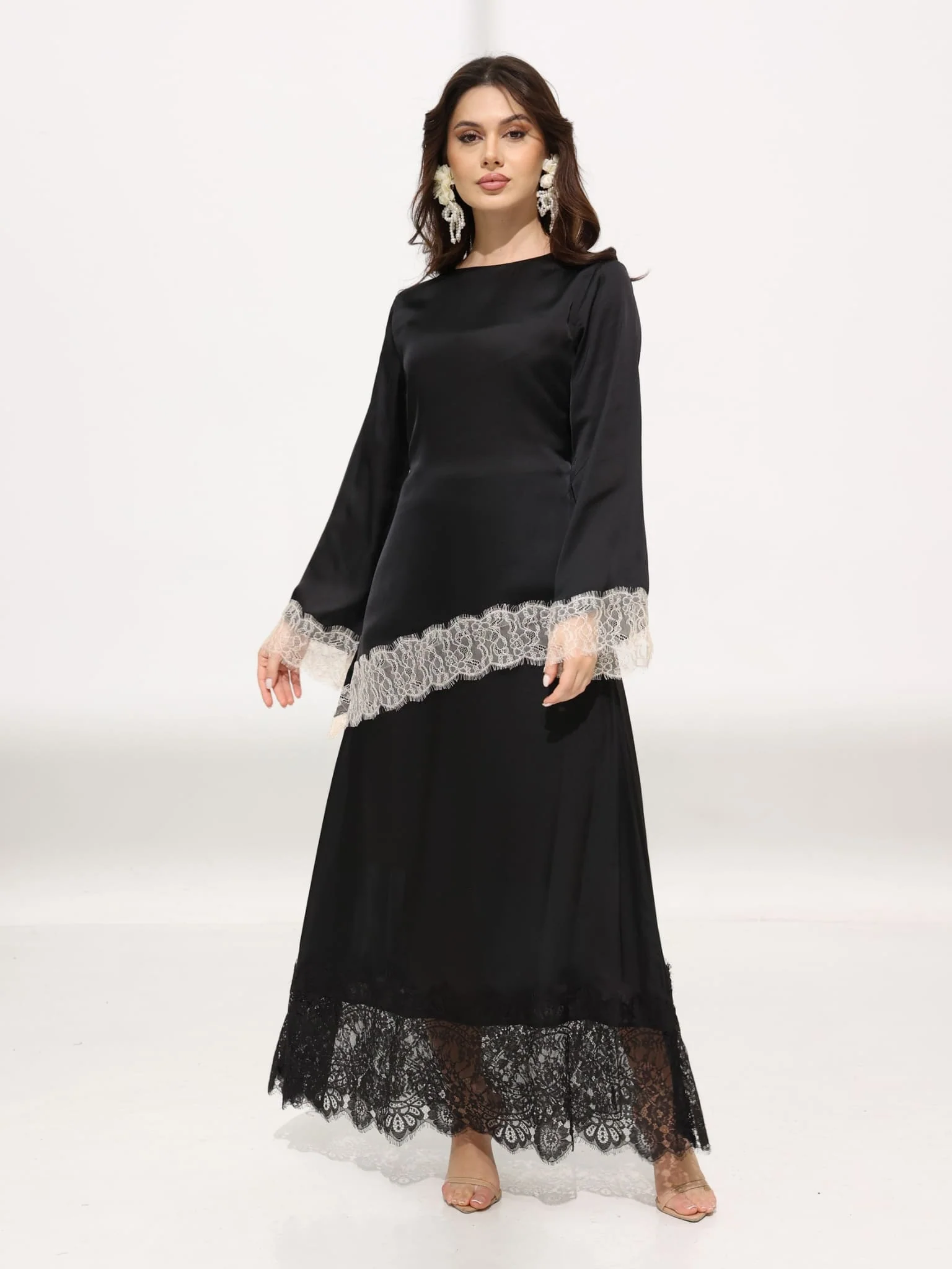 Harlyn Black Lace Skirt - Image 3