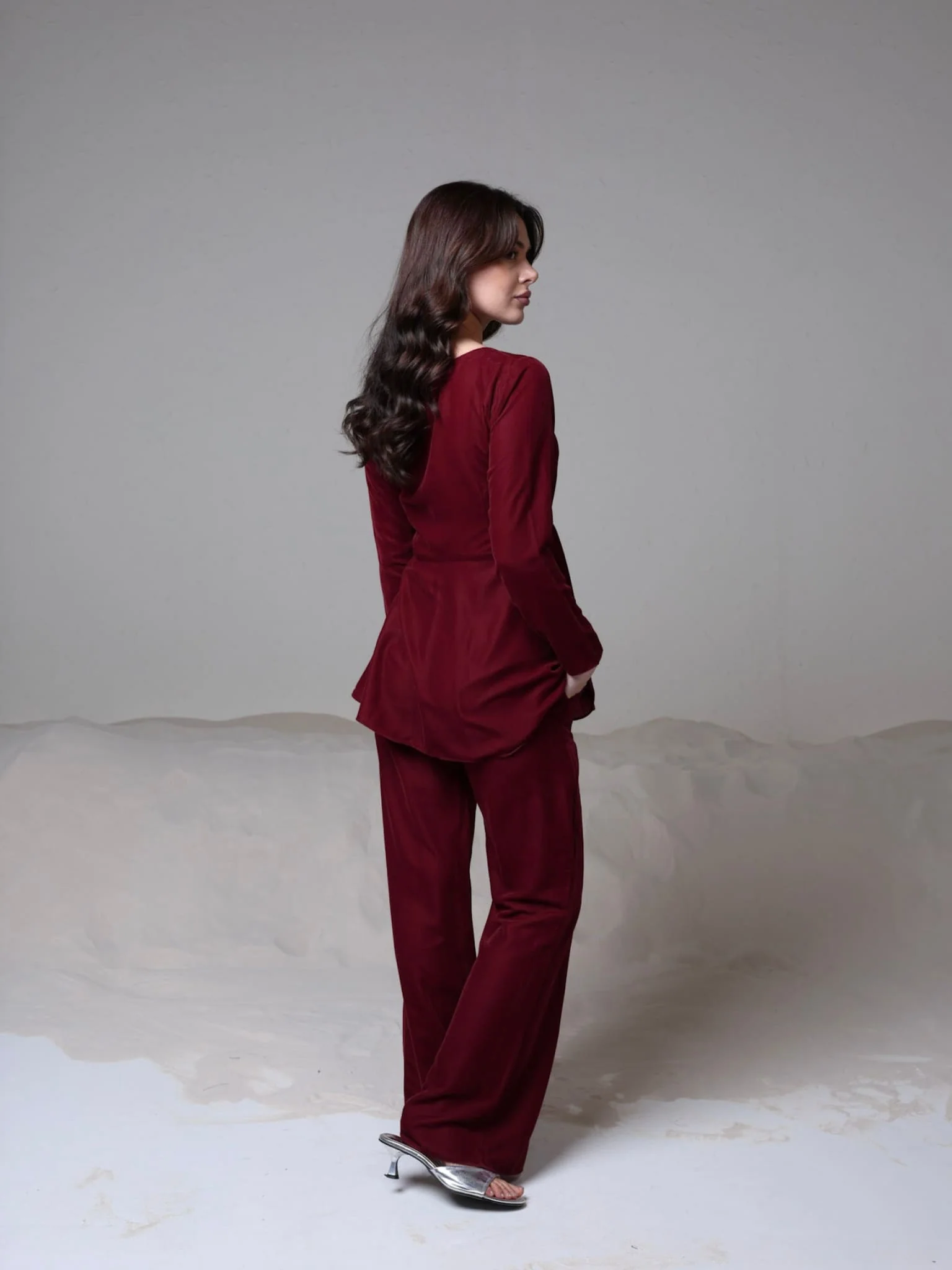 Kezy Velvet Co Ord Set - Image 3