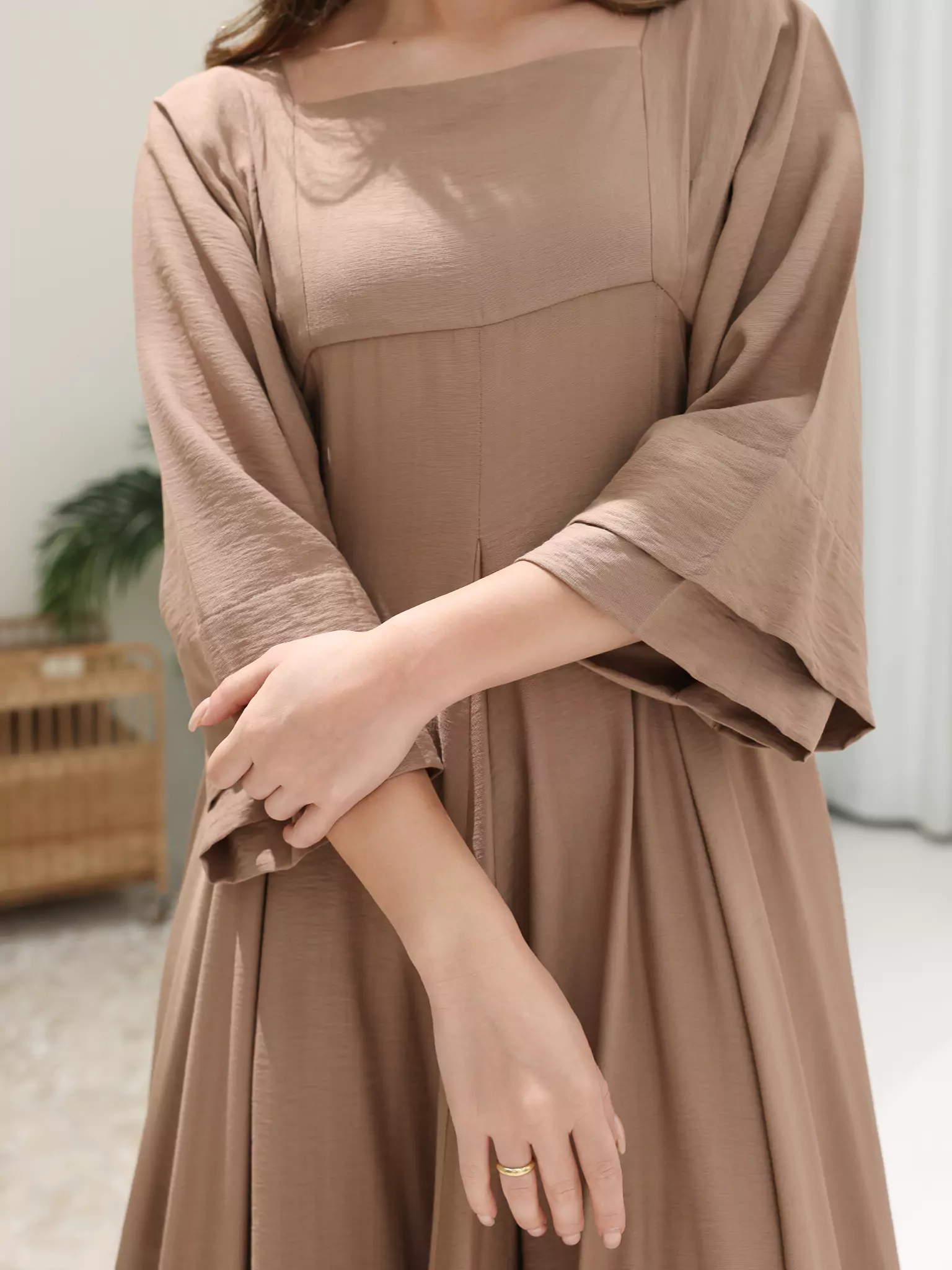 Kyra Beige Flowy Dress - Image 3