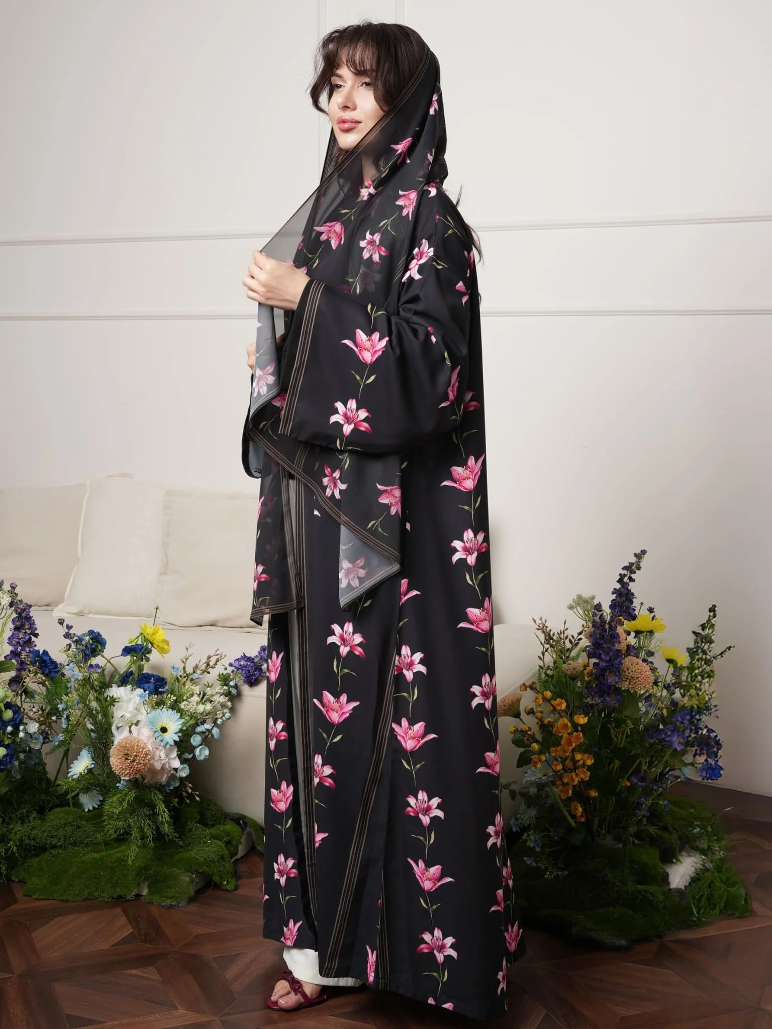 Lily Breeze Black Tulip Stole / Sheila - Image 3
