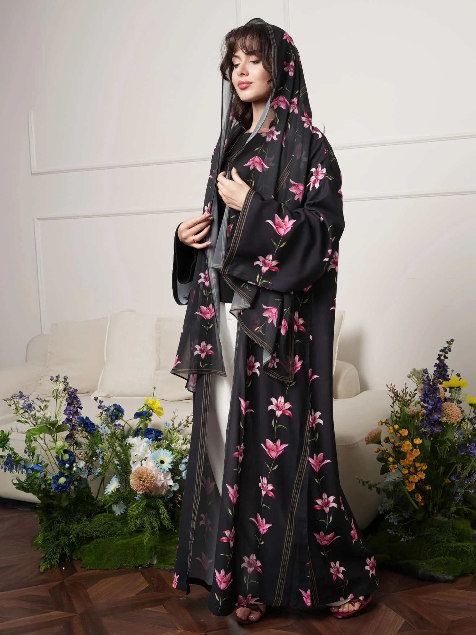 Lily Breeze Black Tulip Stole / Sheila - Image 4