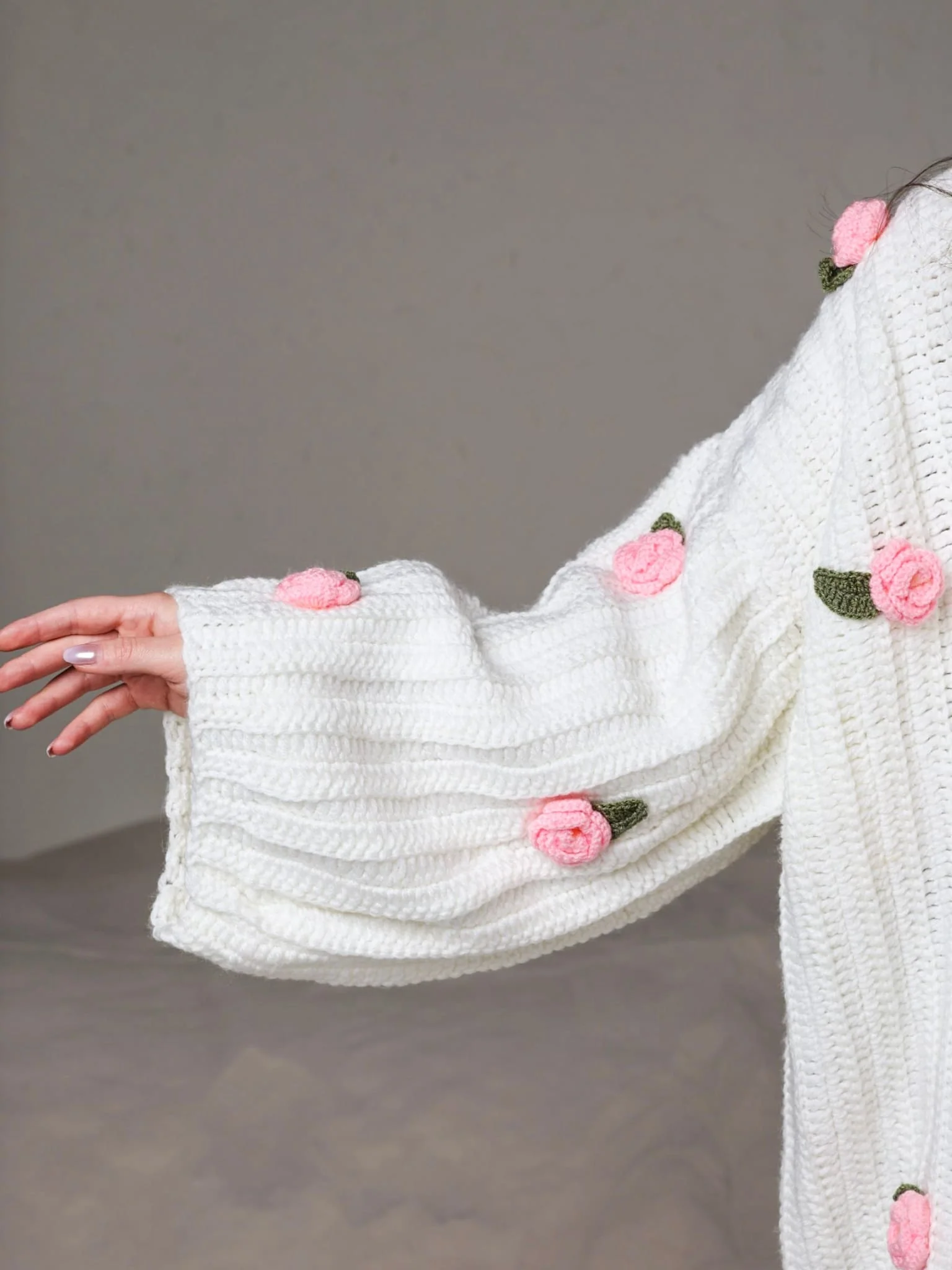 Love Loom Hand Knitted 3D Floral Sweater - Image 3