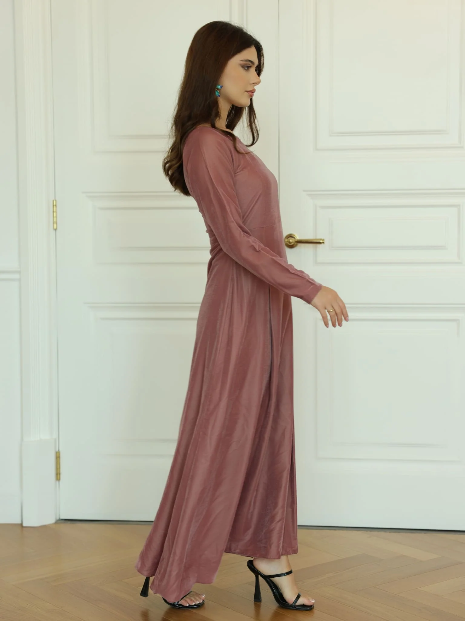 Lunessa Rose Velvet Long Dress - Image 4