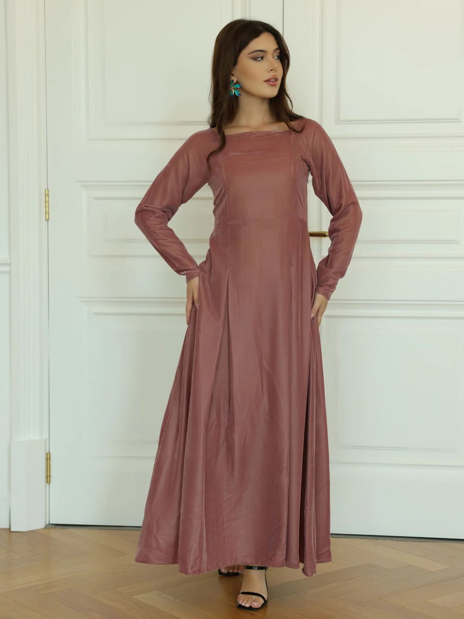 Lunessa Rose Velvet Long Dress - Image 7