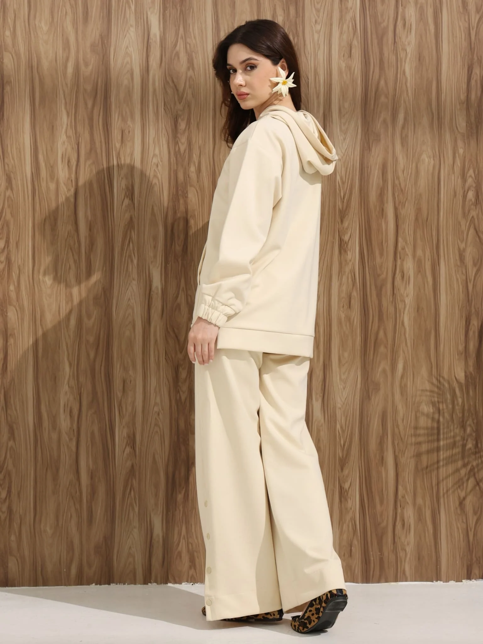Mindi Offwhite Soft Stream Shirt - Image 7