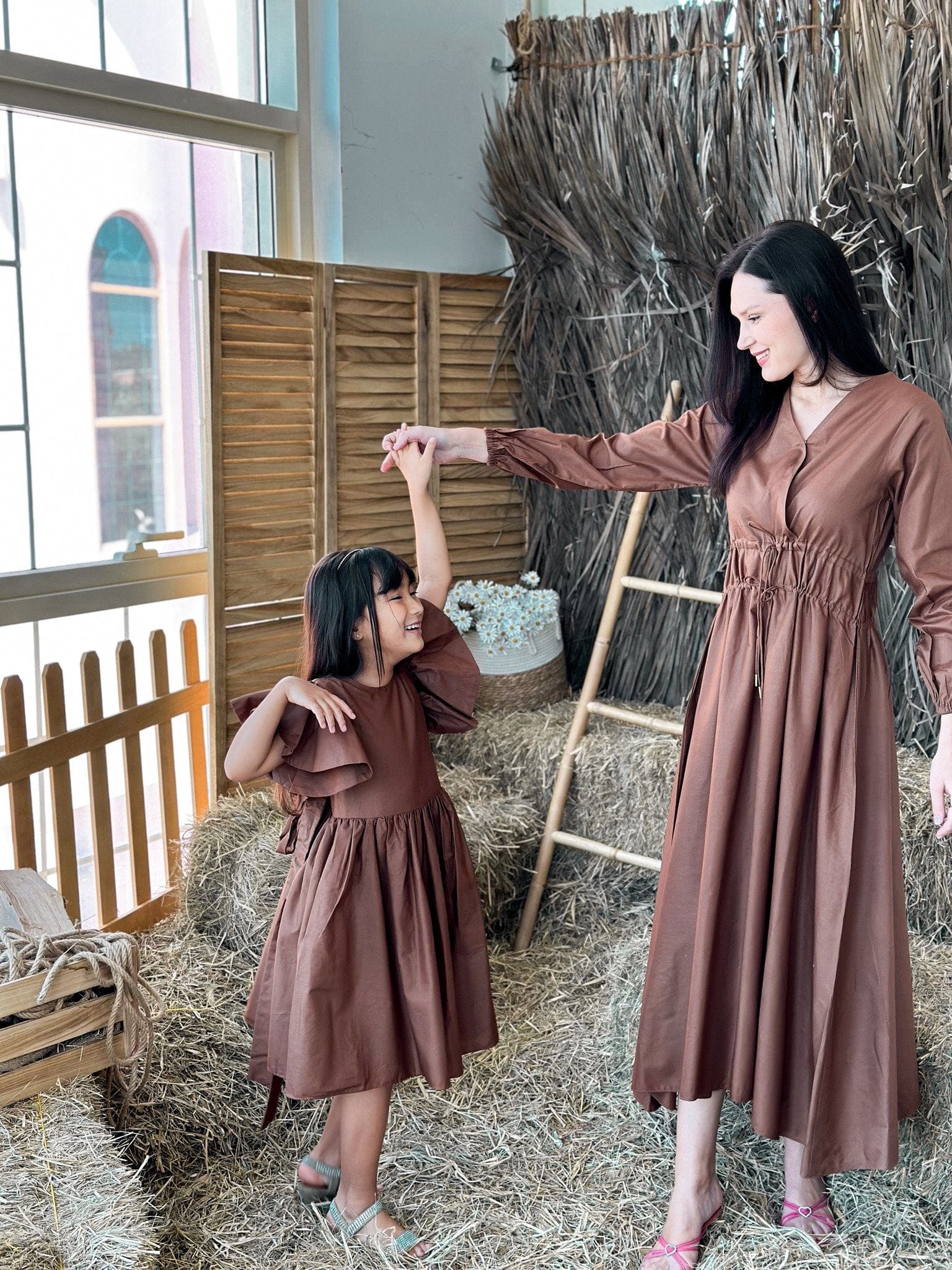 Mini Bronie Cotton Dress - Brown - Image 4