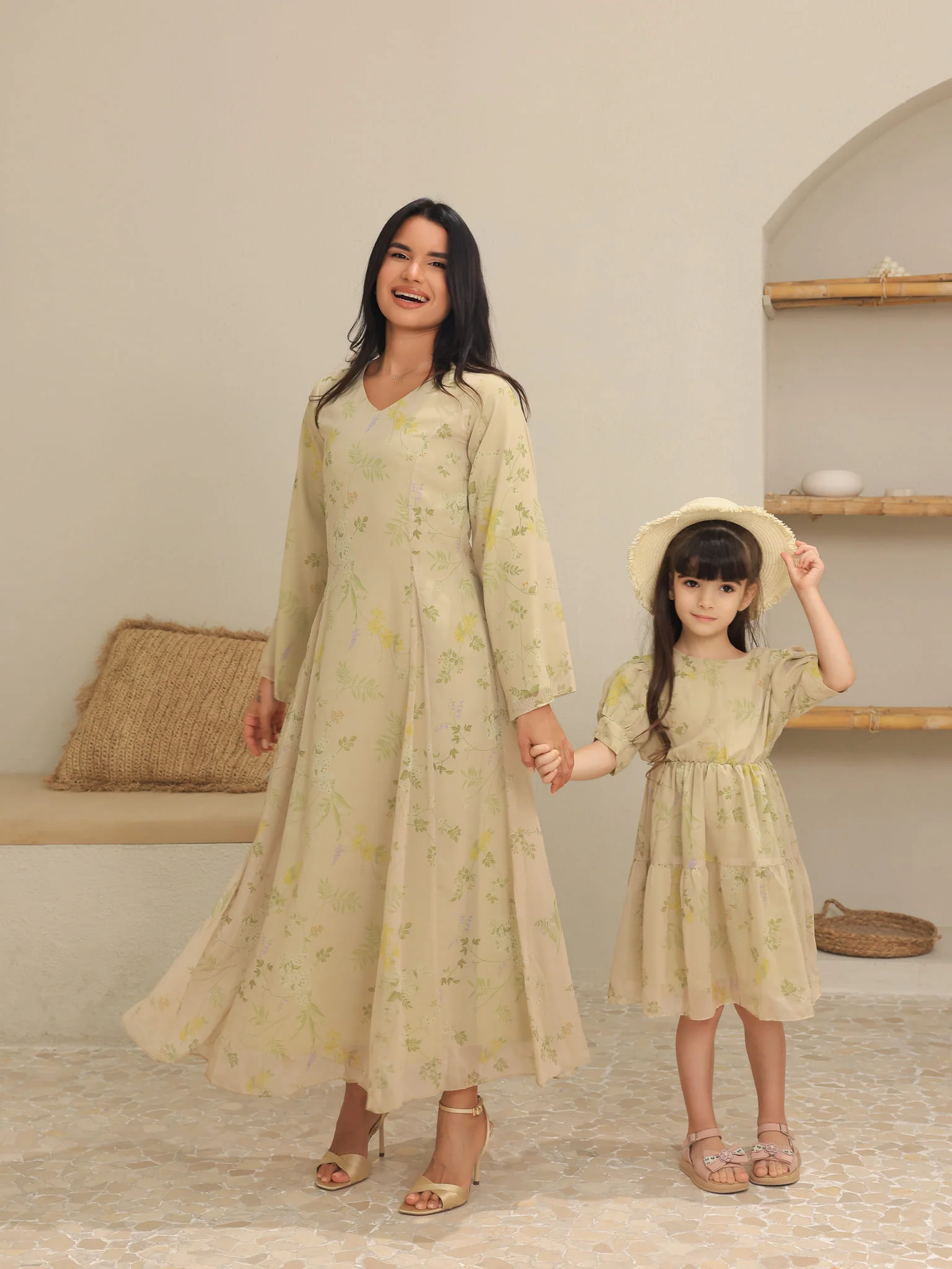 Mini Chloris Dress For Girls - Image 5