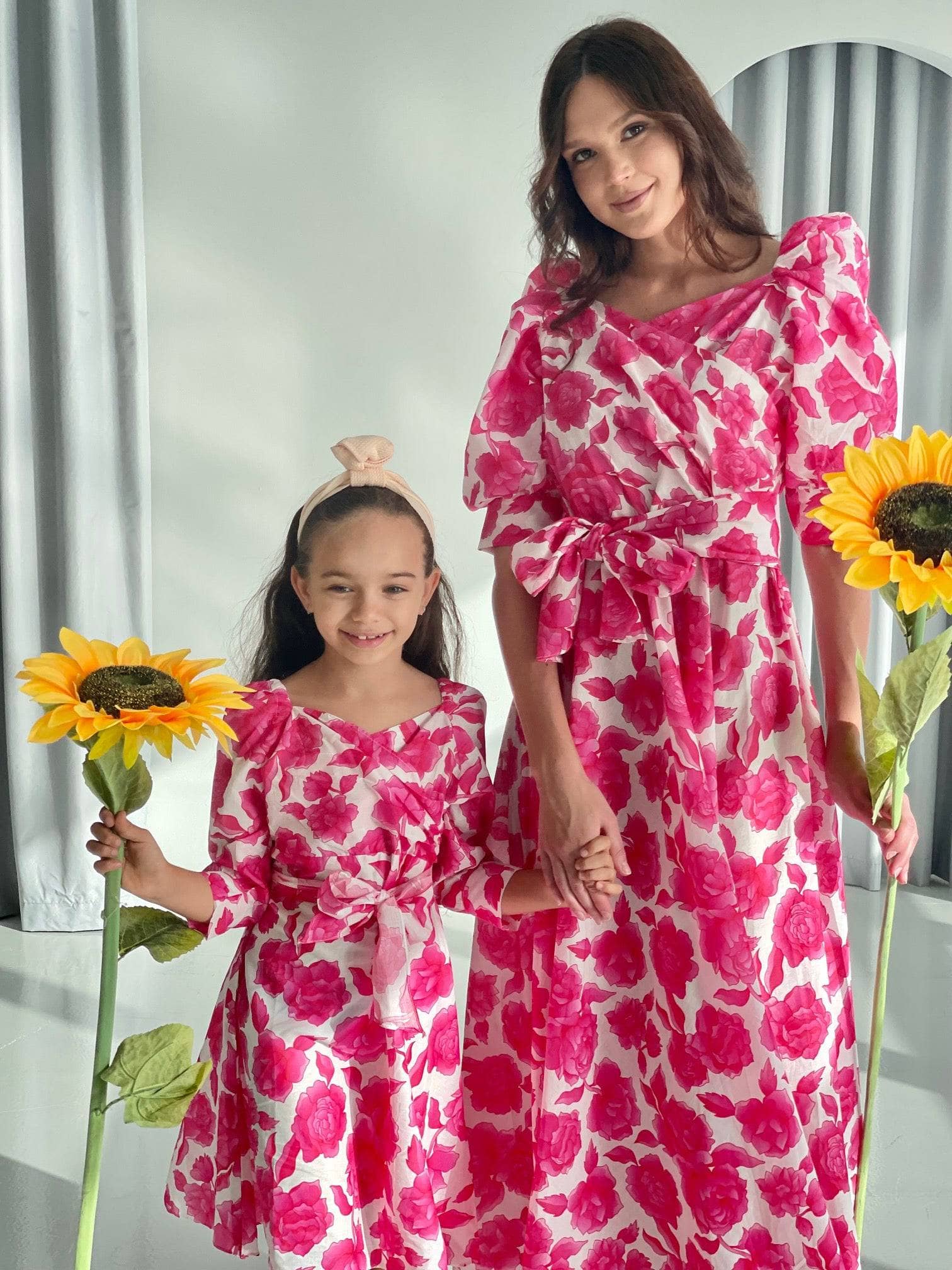 Mini Flora In Cotton Dress - Image 14