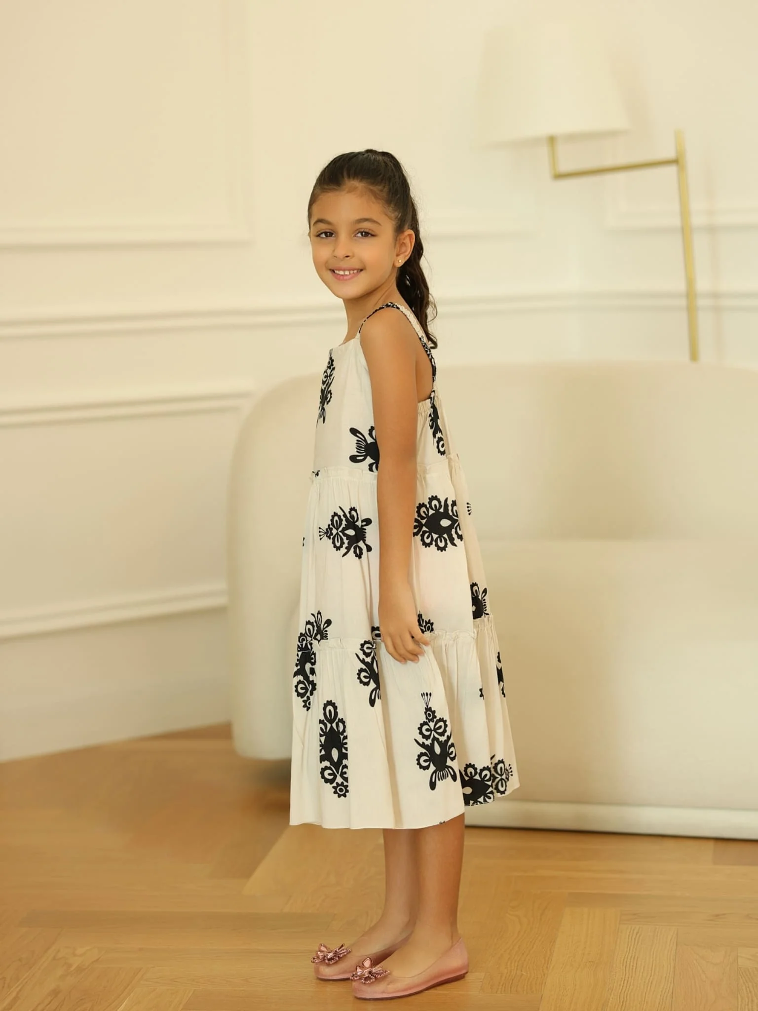 Mini Morvina Off White Dress For Girls - Image 5