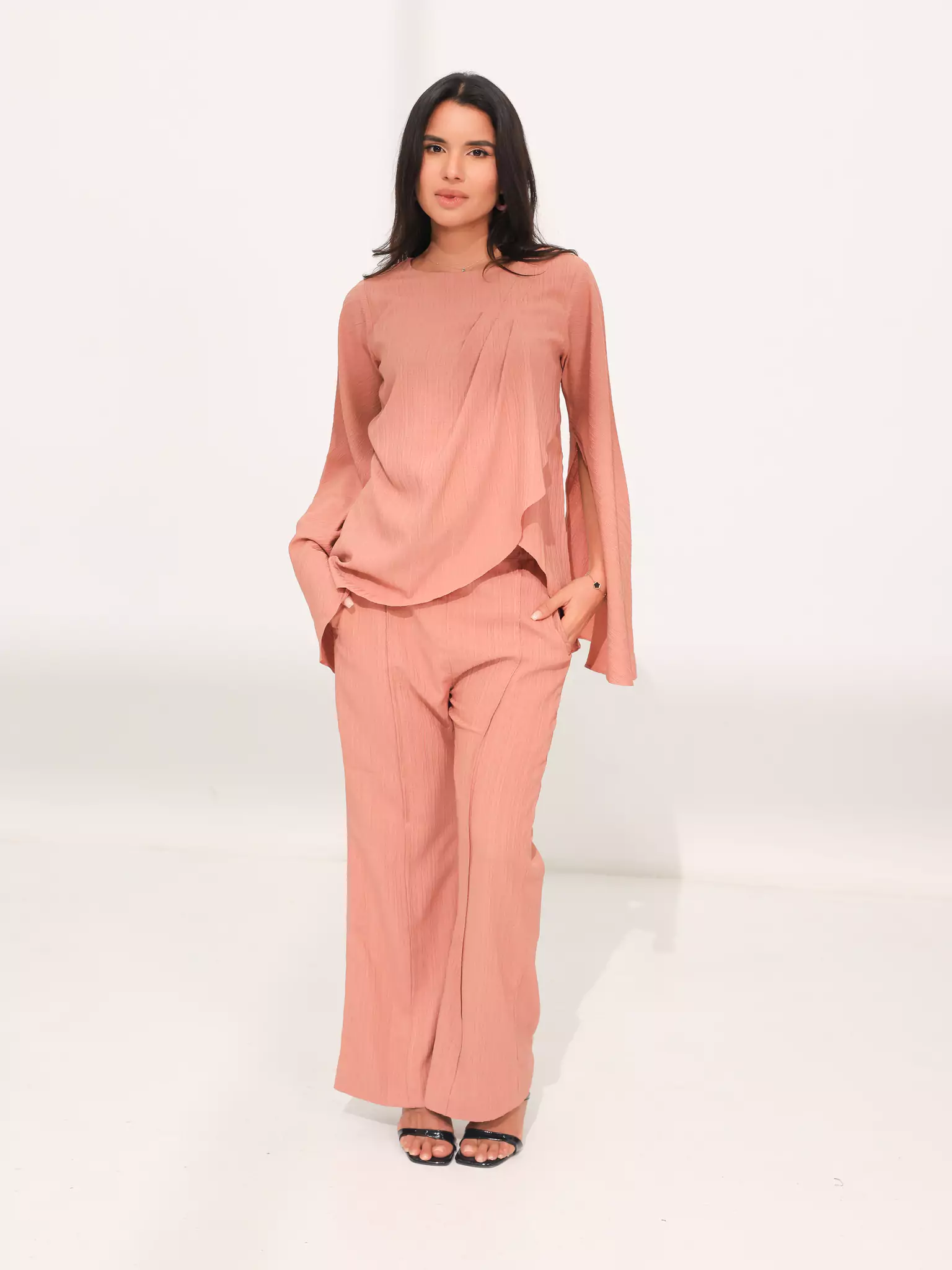 Mintora Pink Co Ord Set - Image 4