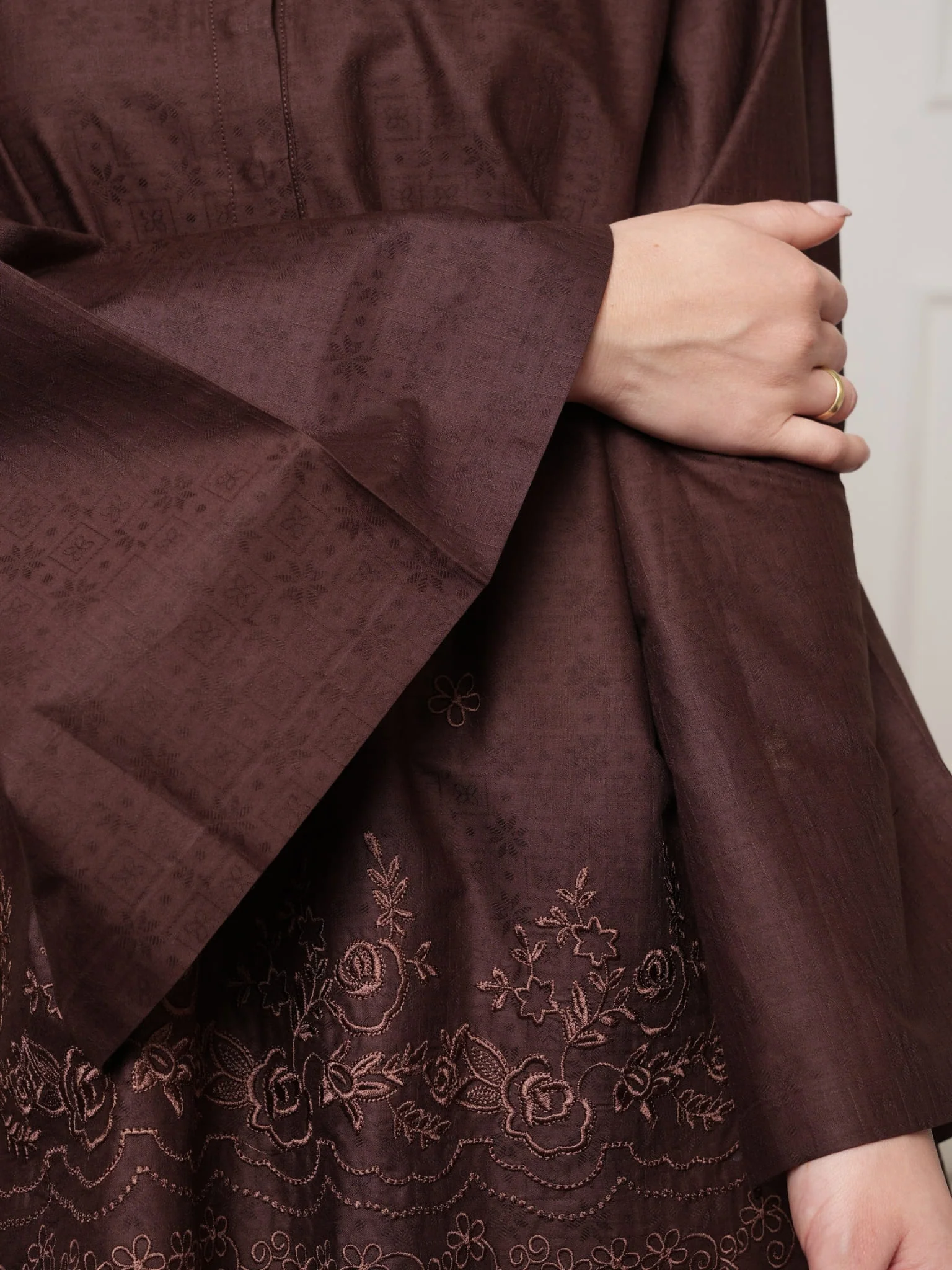 Mocha Brown Embroidered Pant - Image 5