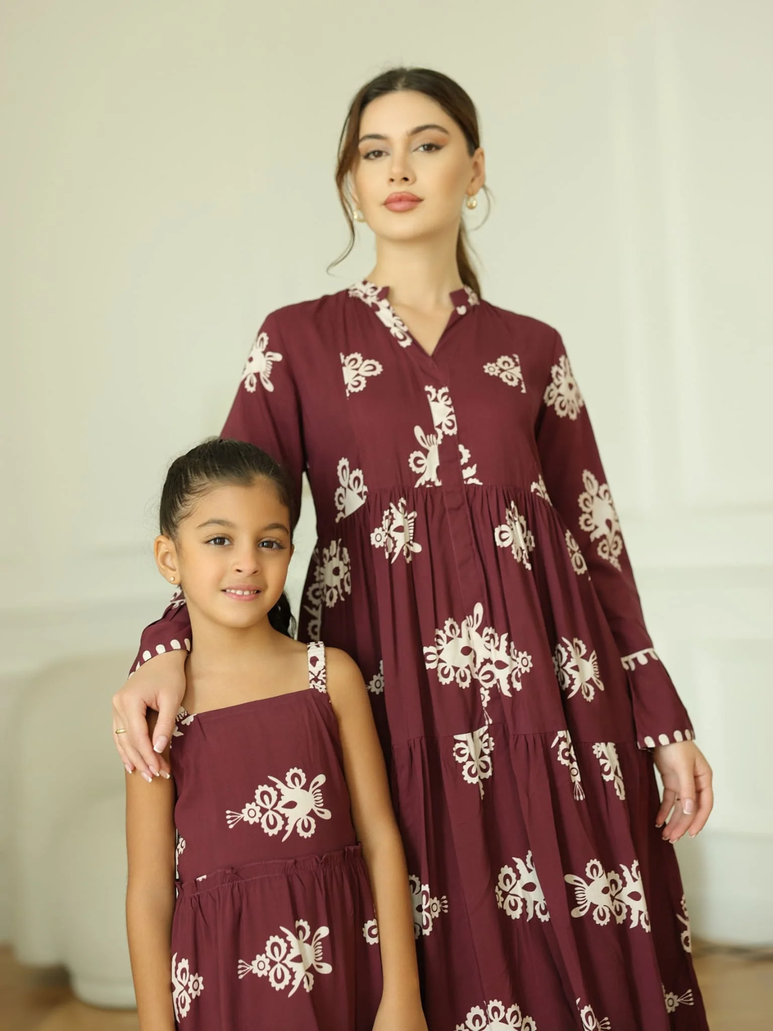 Mini Morvina Maroon Dress For Girls - Image 5