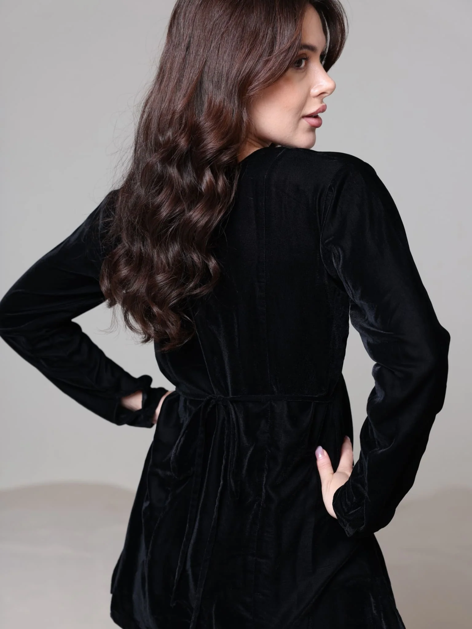 Oriana Black Velvet Co Ord Set - Image 10