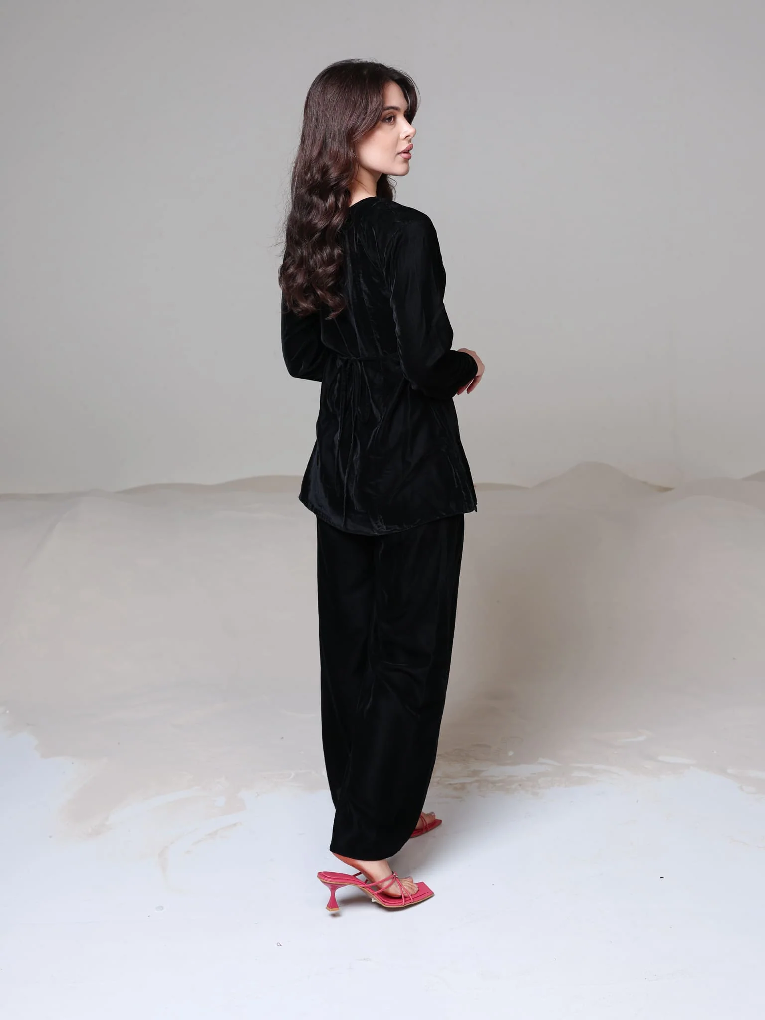 Oriana Black Velvet Co Ord Set - Image 6