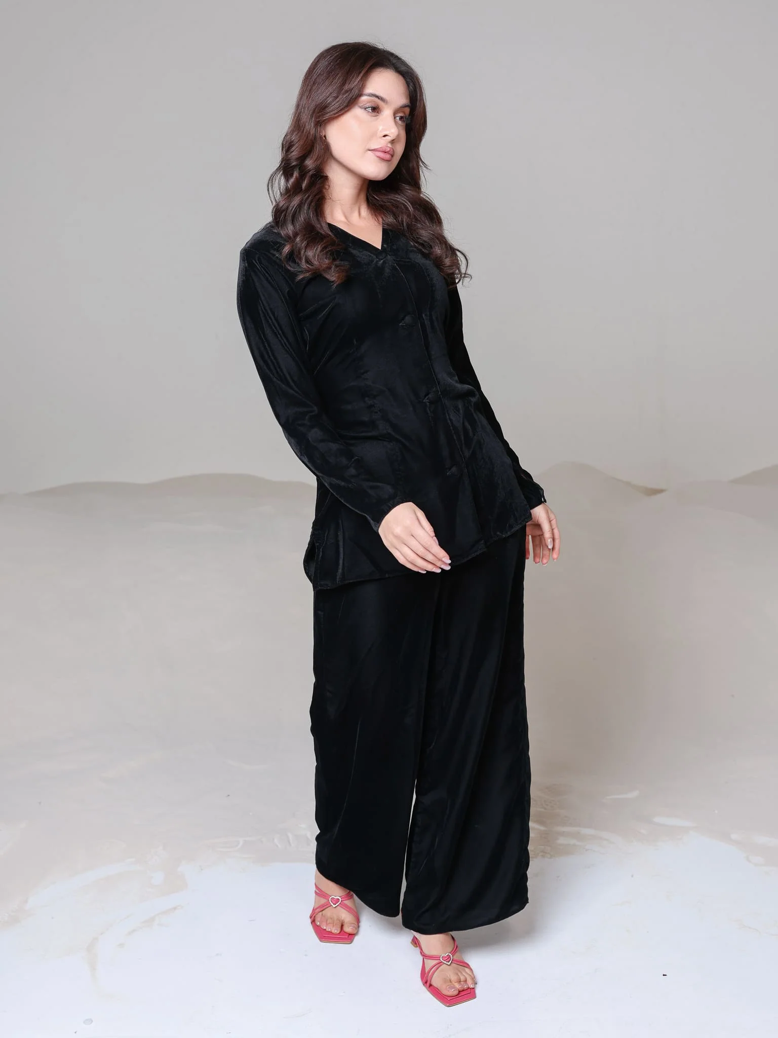 Oriana Black Velvet Co Ord Set - Image 7