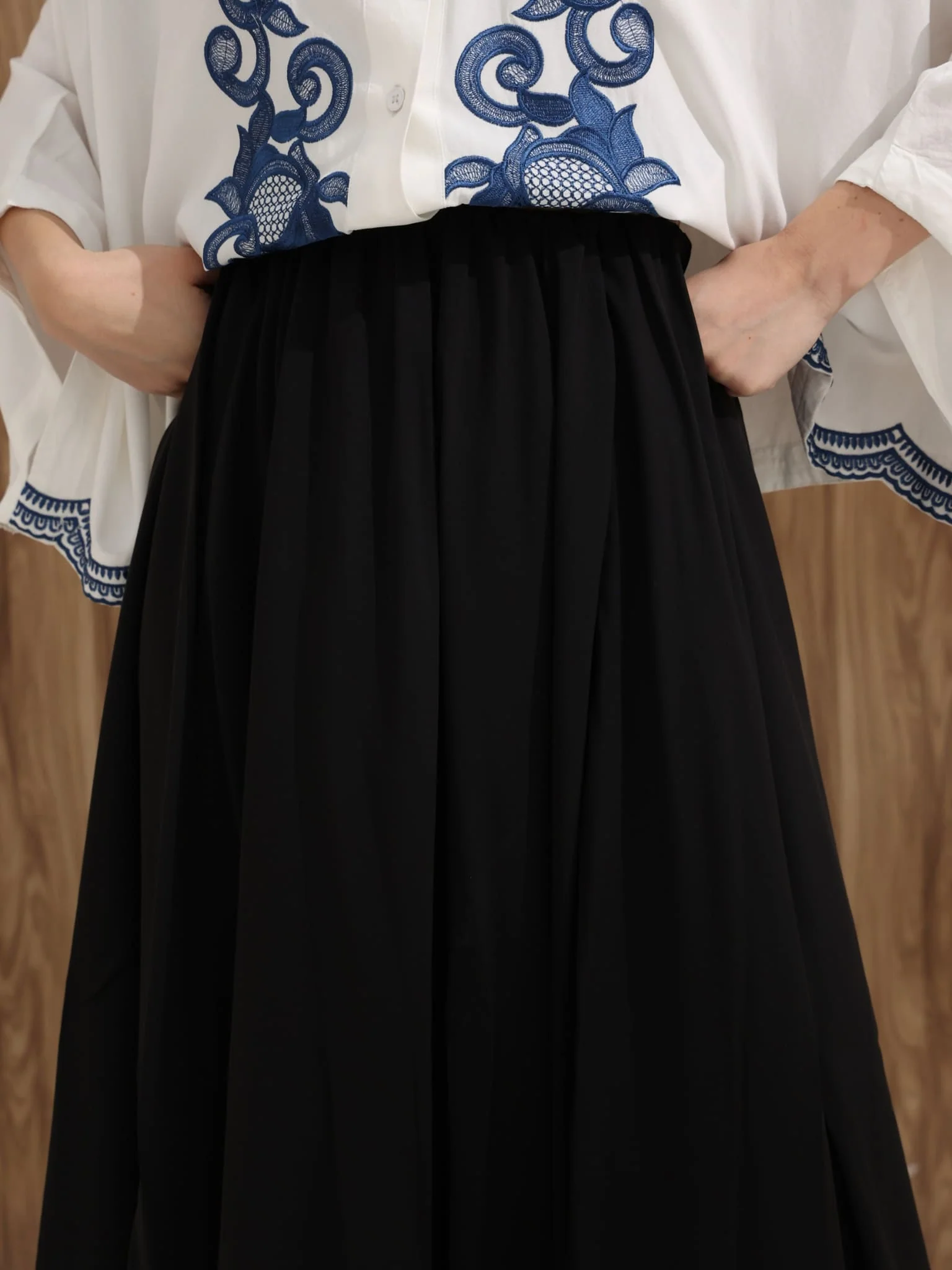 Orie Black Balloon Skirt - Image 2