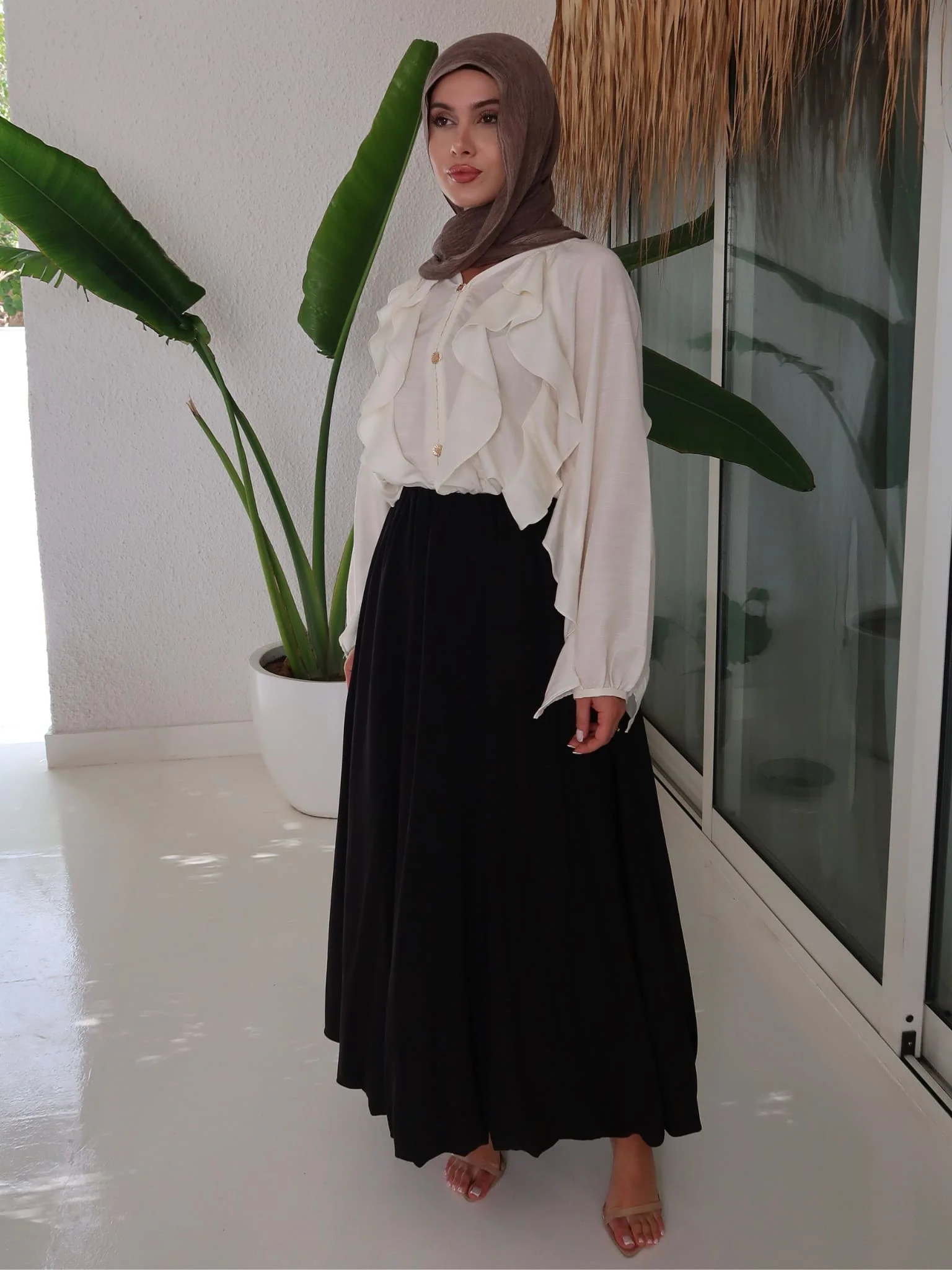Orie Black Balloon Skirt - Image 4