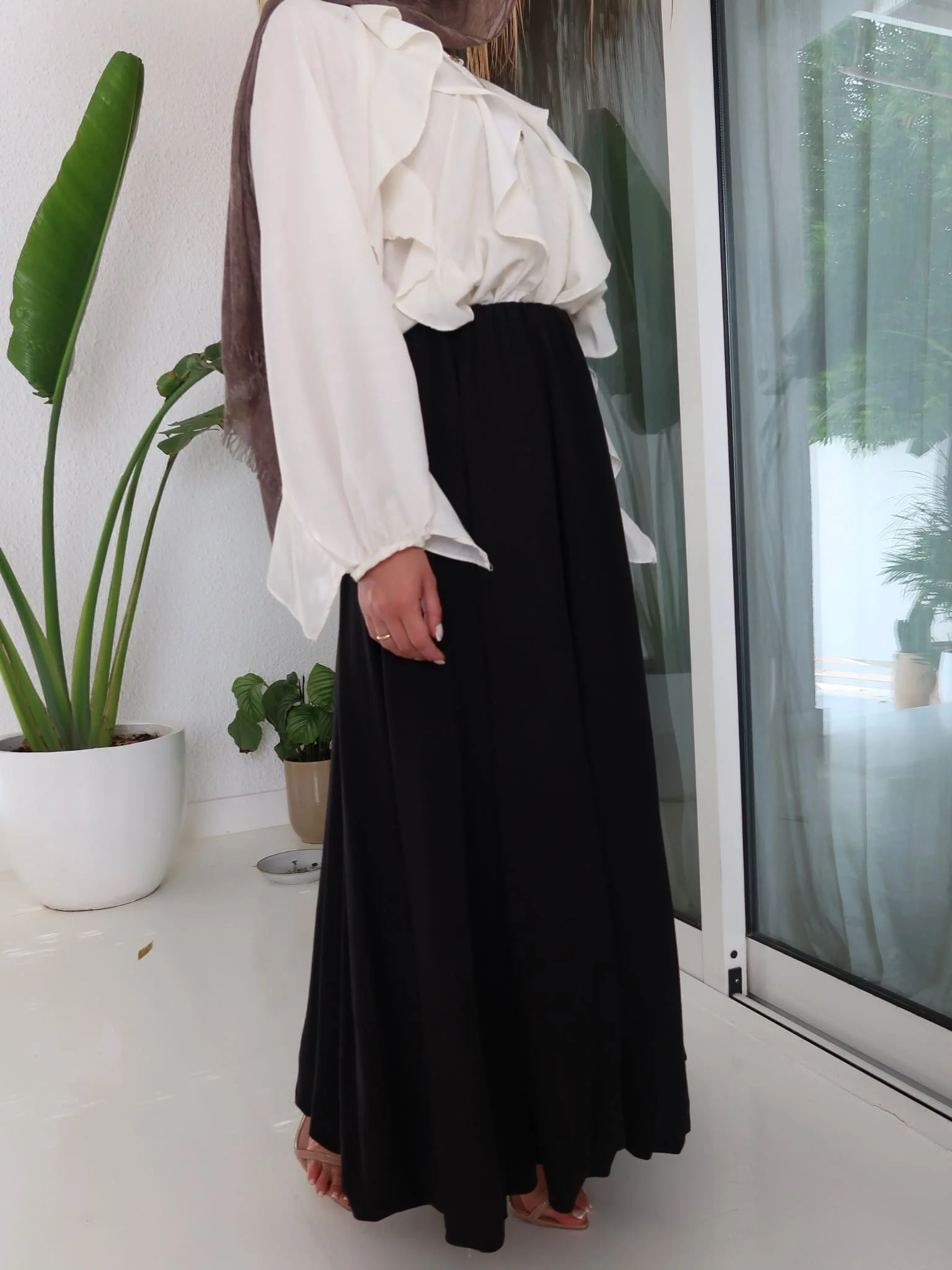 Orie Black Balloon Skirt - Image 6