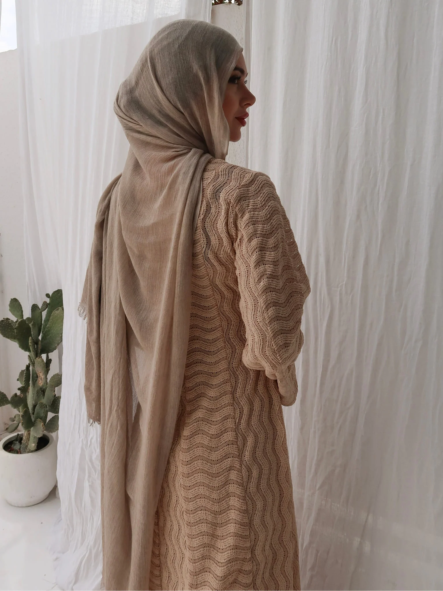 Orlaith Panel Crochet Long Dress - Image 4