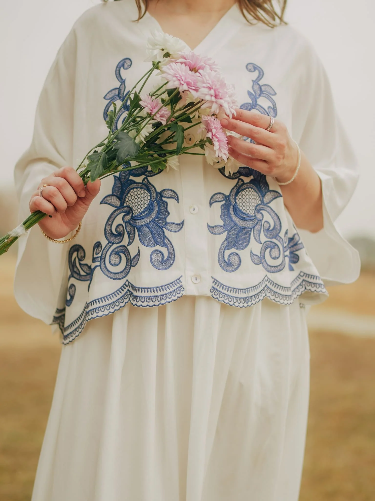 Rinza Embroidered Shirt - Image 15