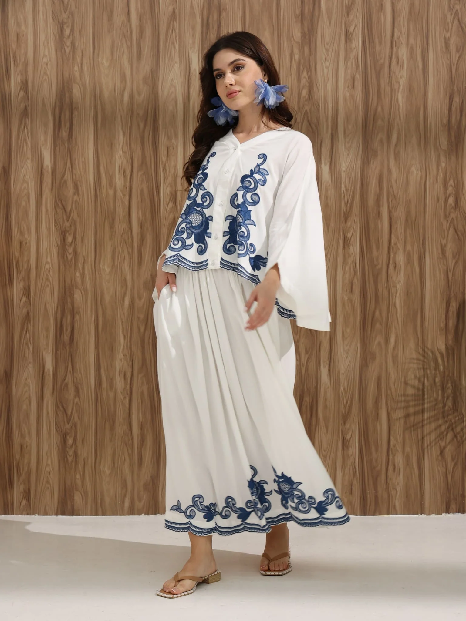 Rinza Embroidered Shirt - Image 17