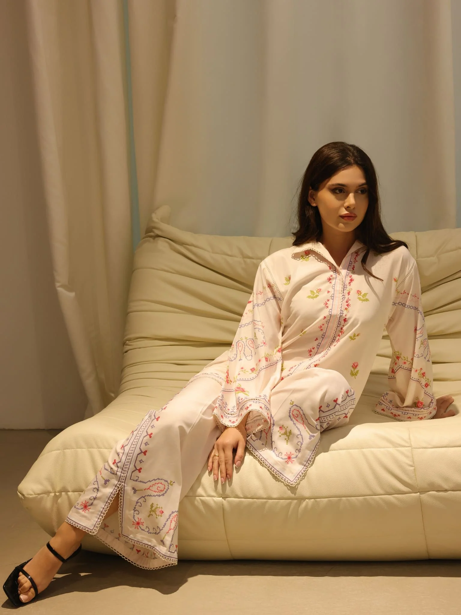 Rose Stitch Co Ord Set - Image 9