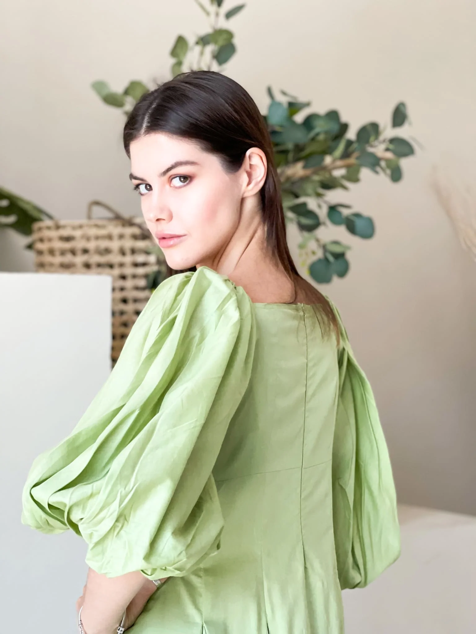 Ruby Green Box Pleat Long Dress - Image 3