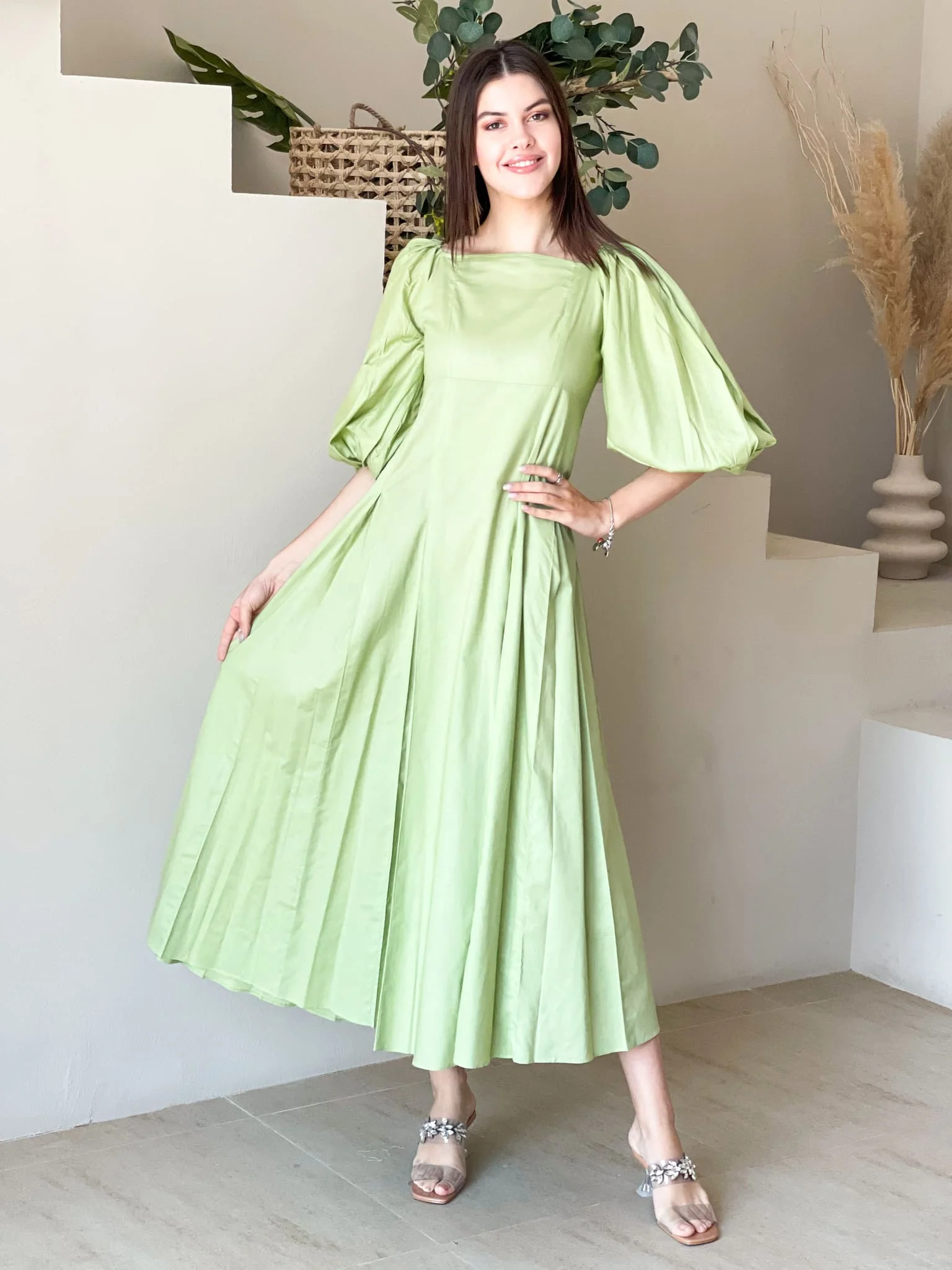 Ruby Green Box Pleat Long Dress - Image 4